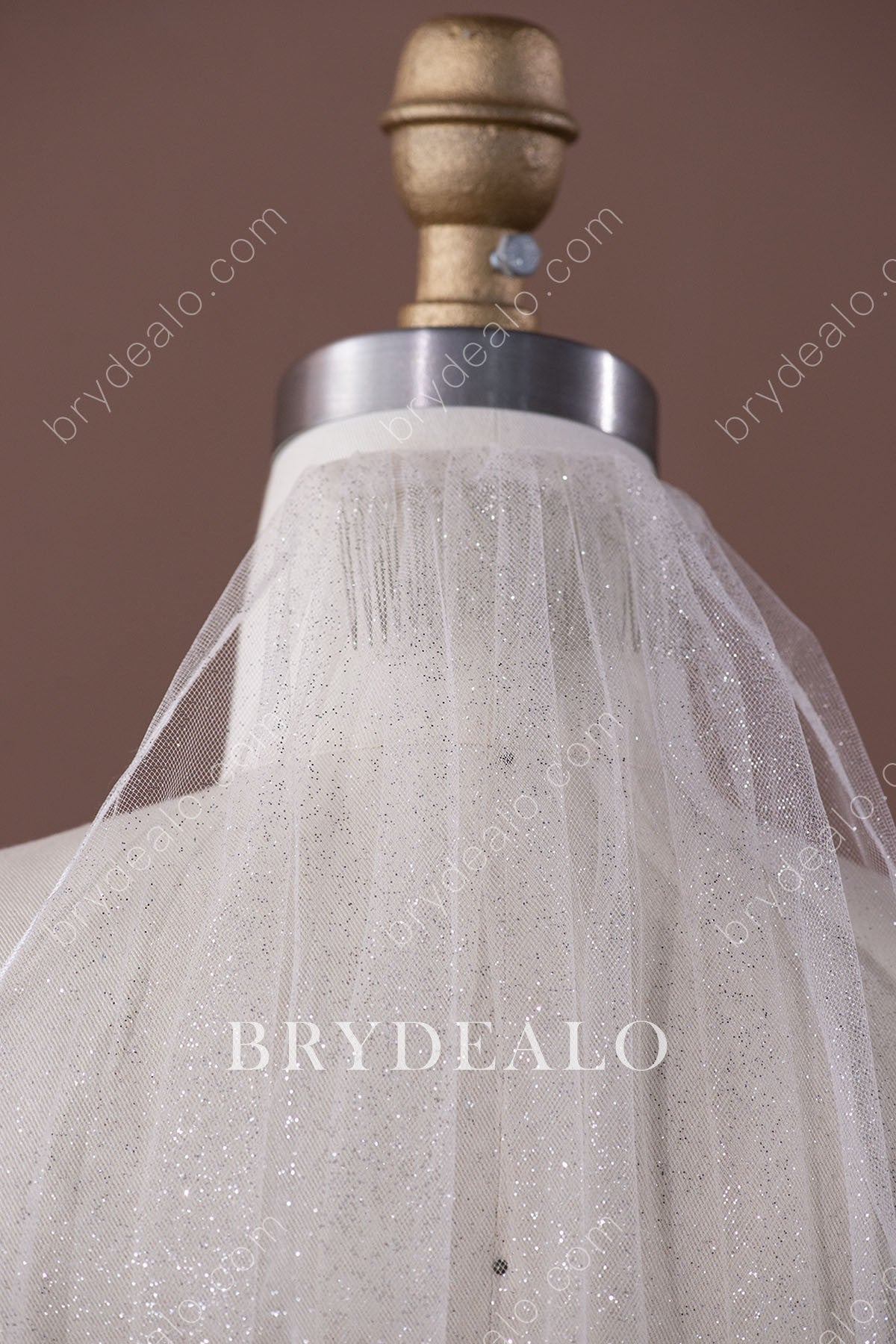 shimmery pencil veil