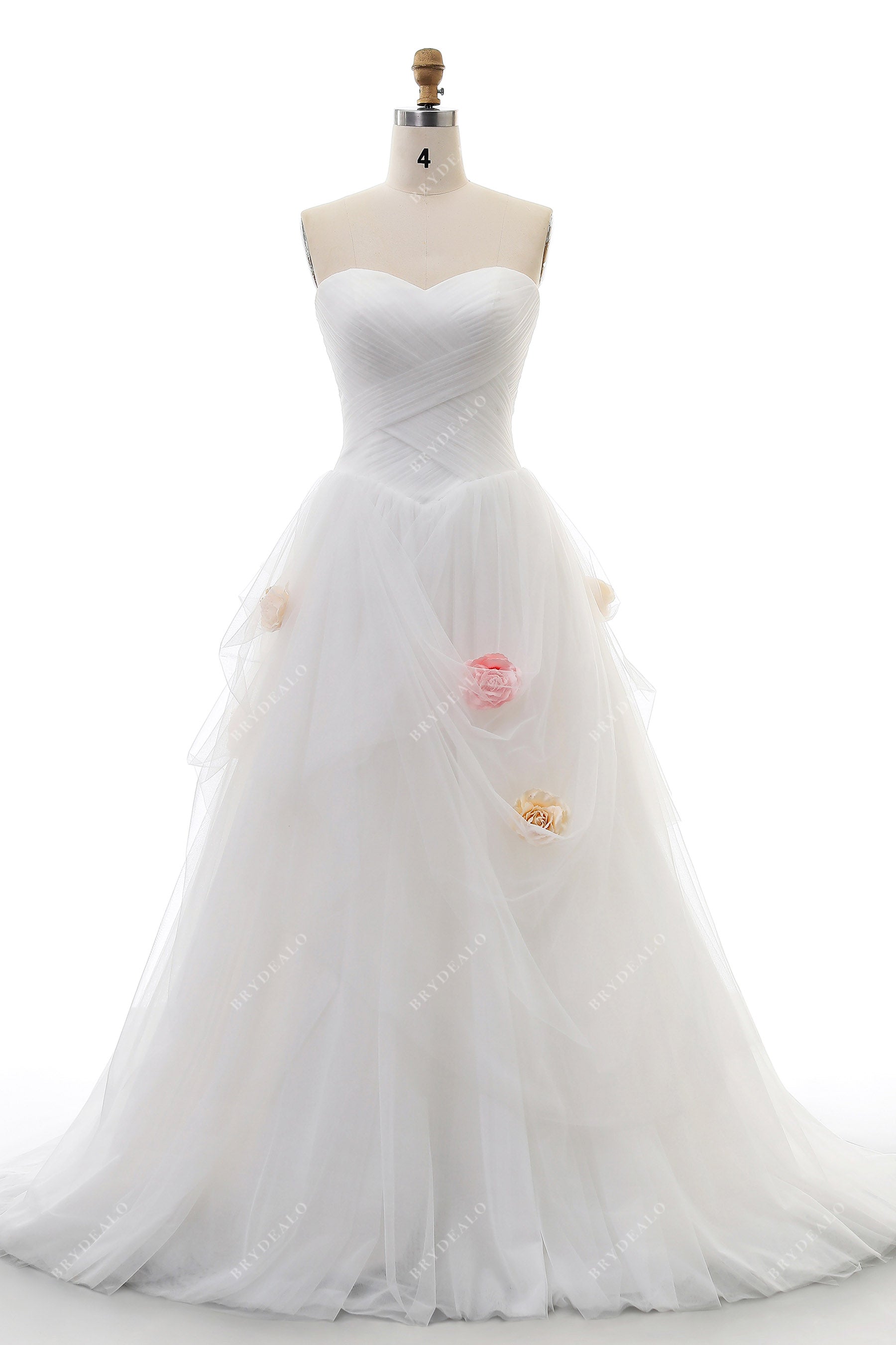 Wholesale Pleated Sweetheart Basque Waist Wedding Dress 