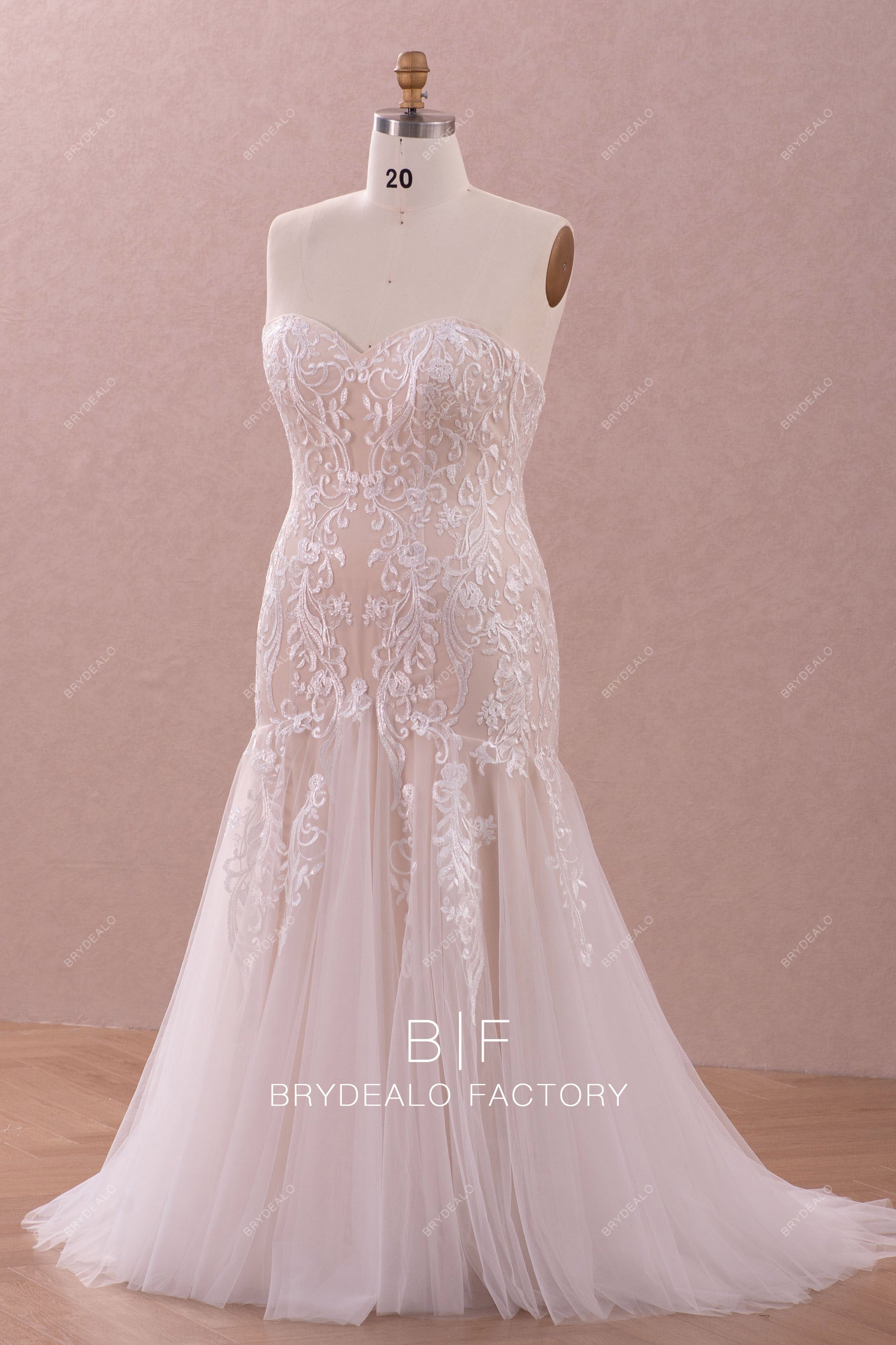 strapless sweetheart mermaid lace wedding dress