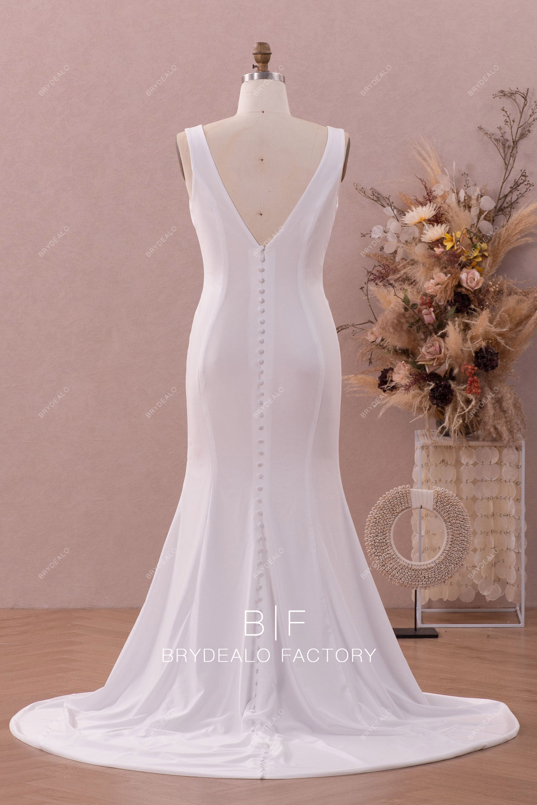 v-back mermaid wedding gown