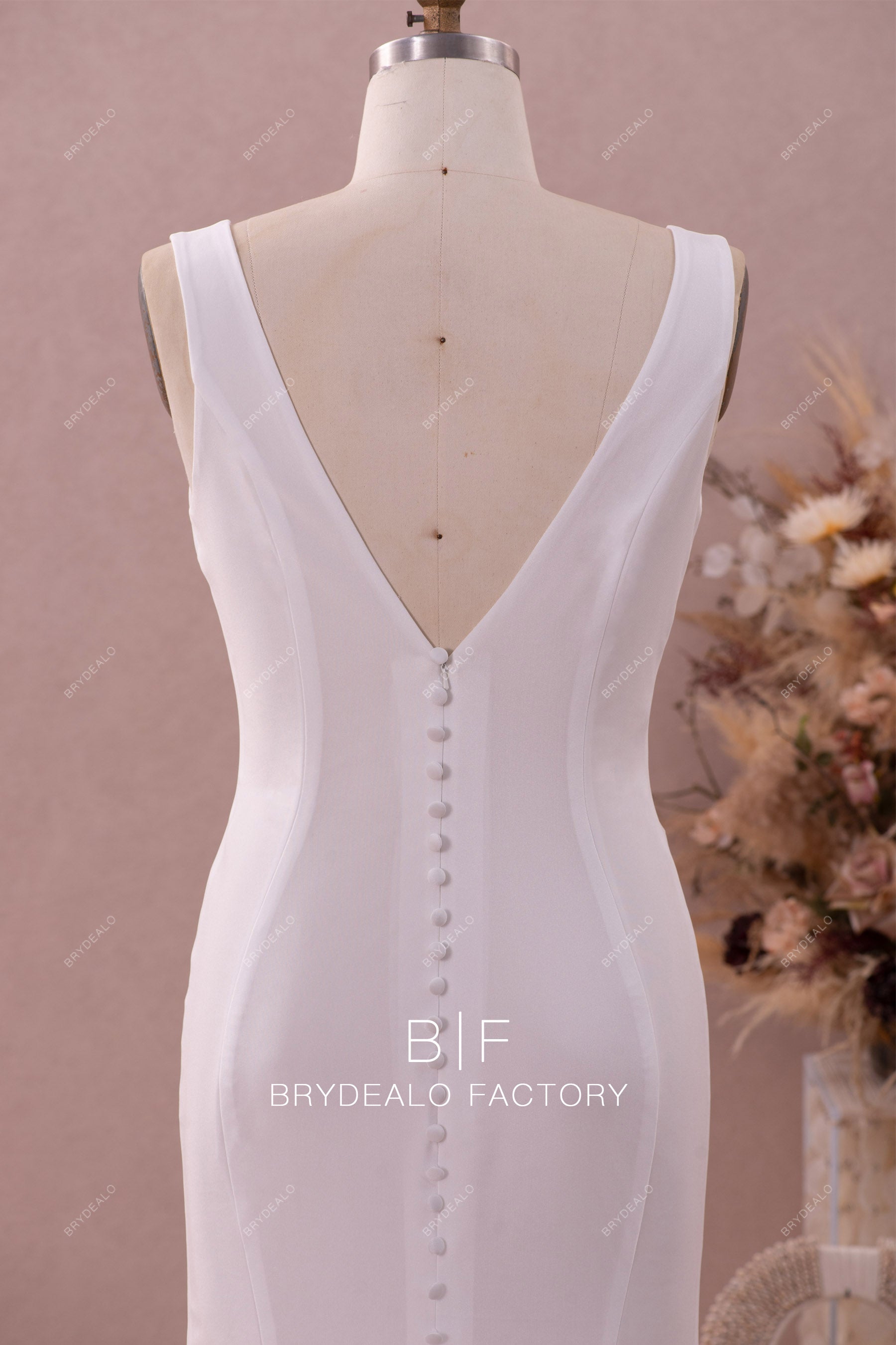 v buttoned back wedding dress