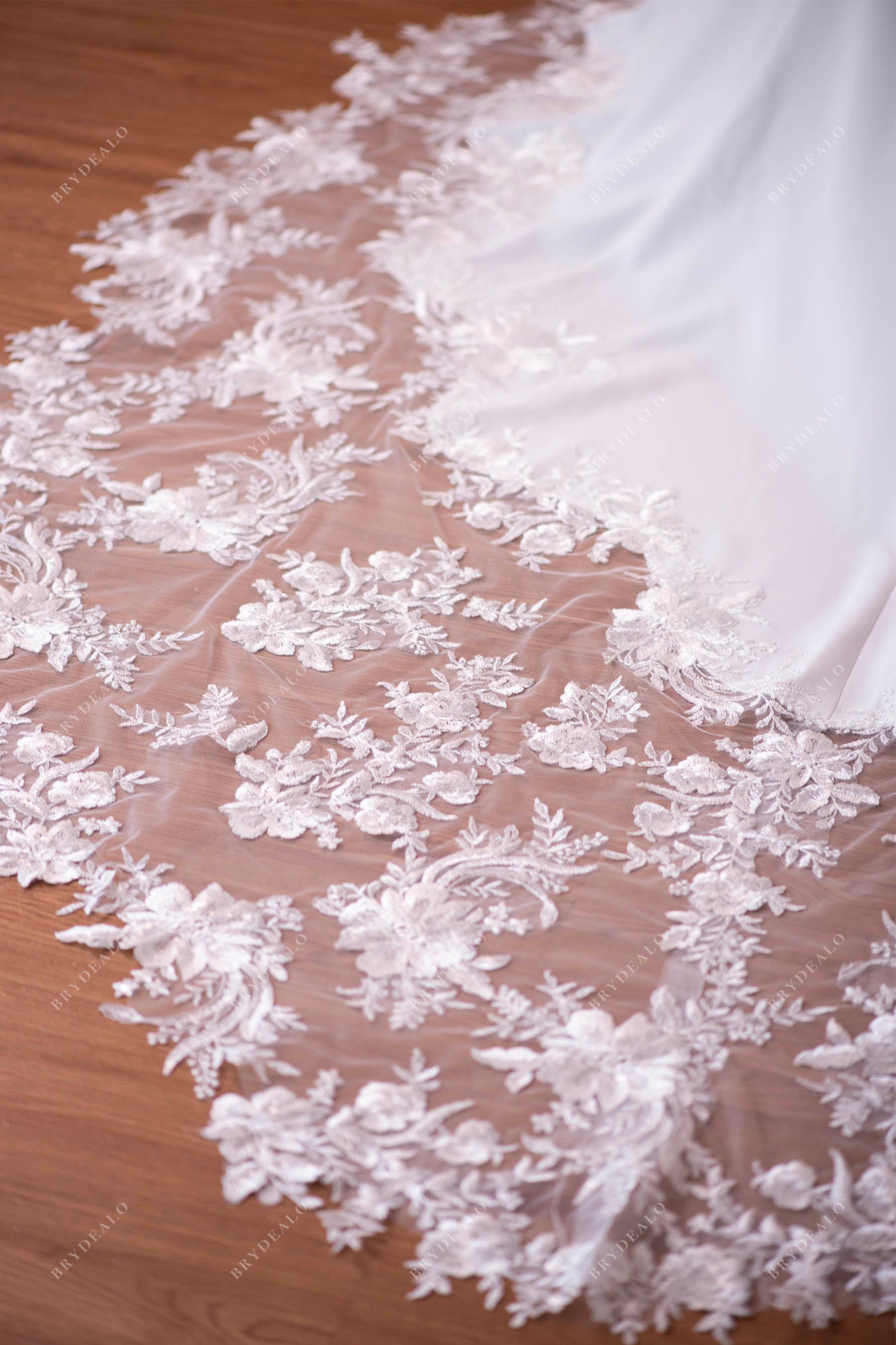 Elegant Crepe Lace Mermaid Wedding Dress with Lace Train online