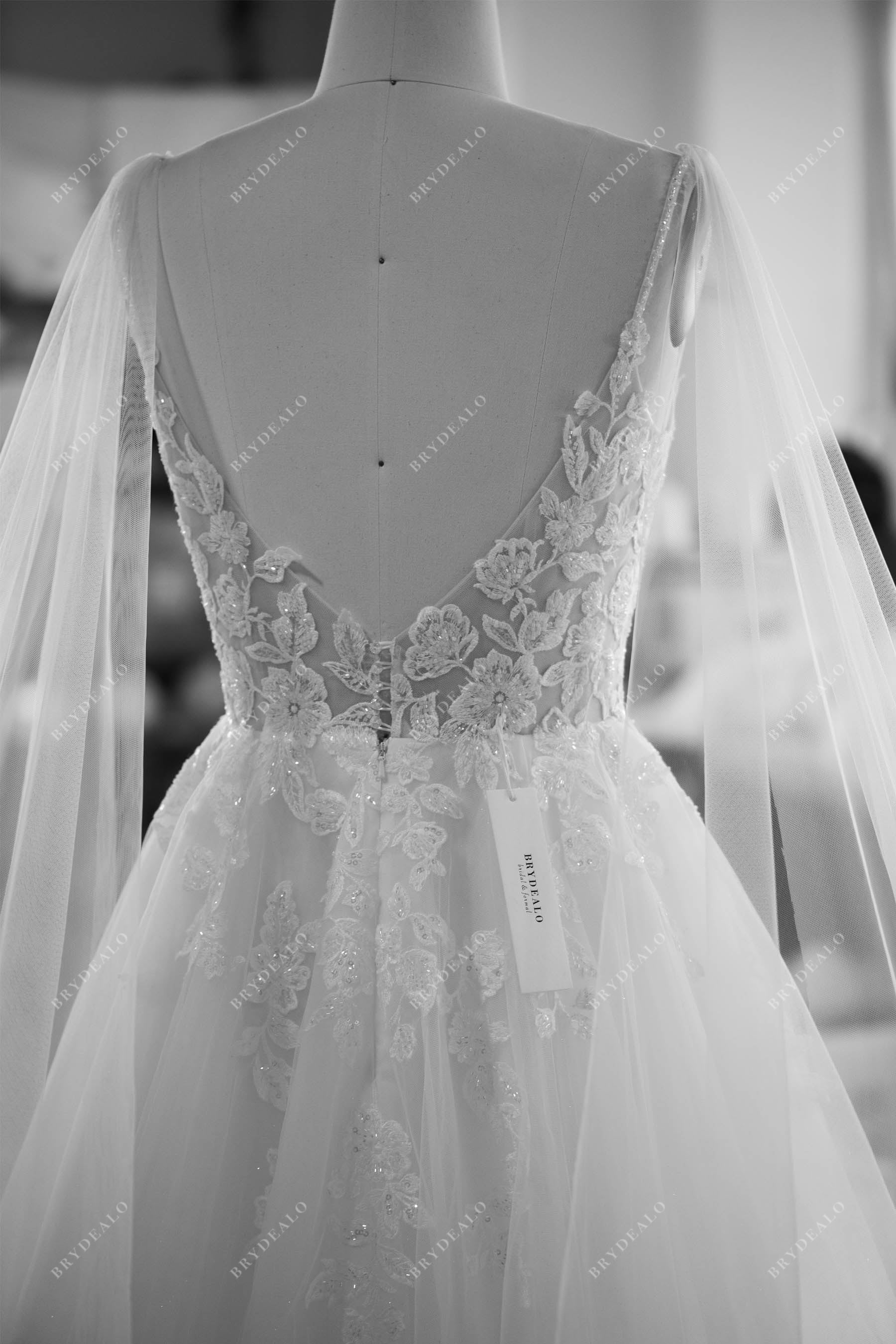 Wholesale Lace Tulle Spaghetti Straps A-line Wedding Dress for wholesale