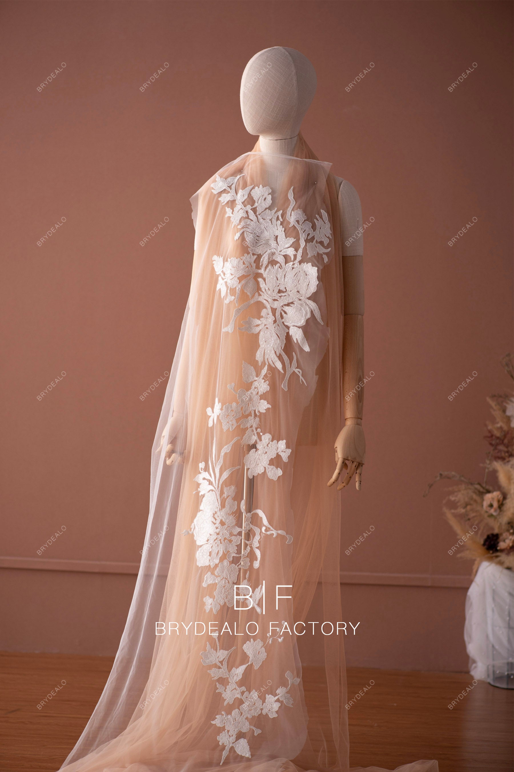 wholesale corded embroidery bridal lace fabric