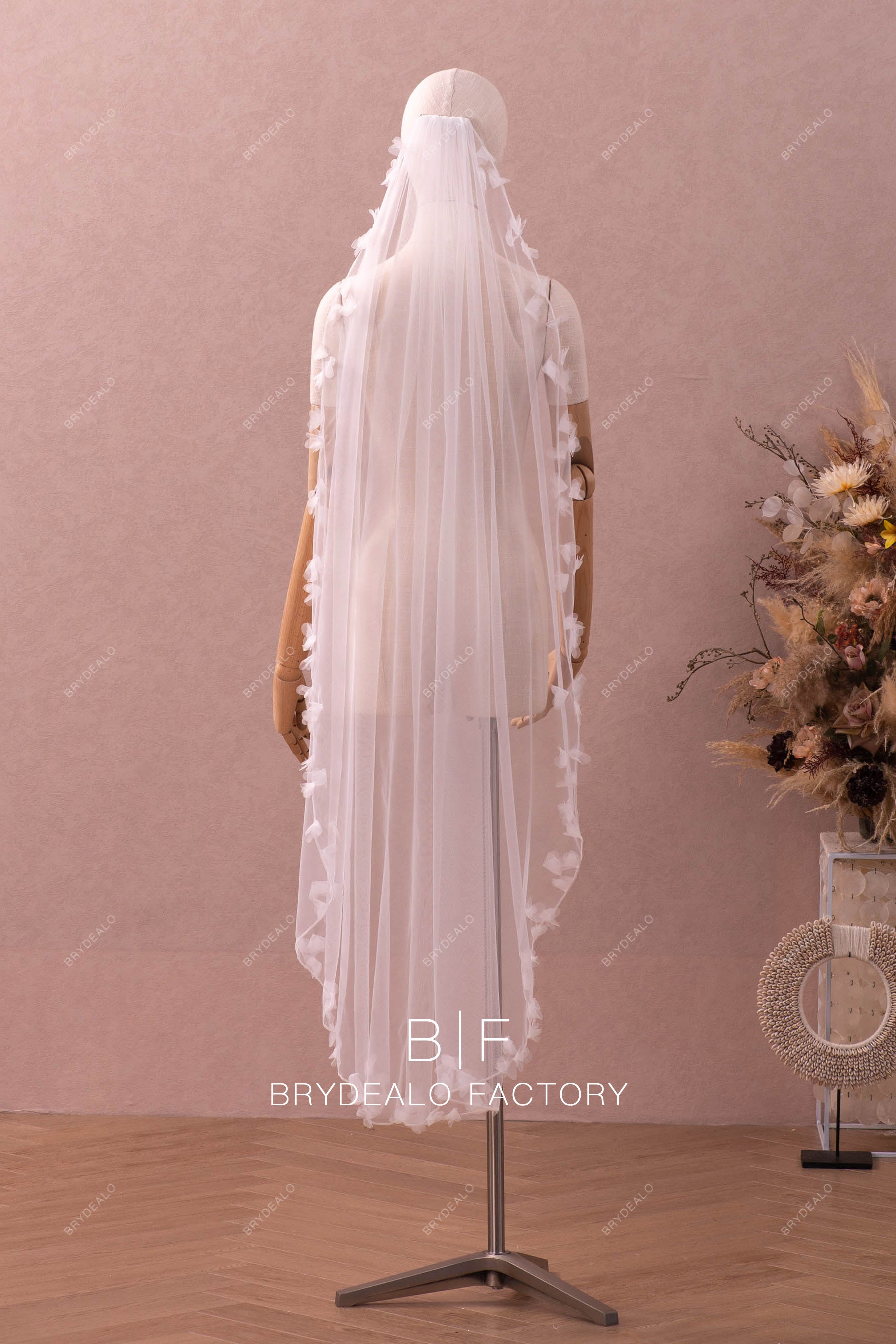 wholesale dreamy organza flower veil