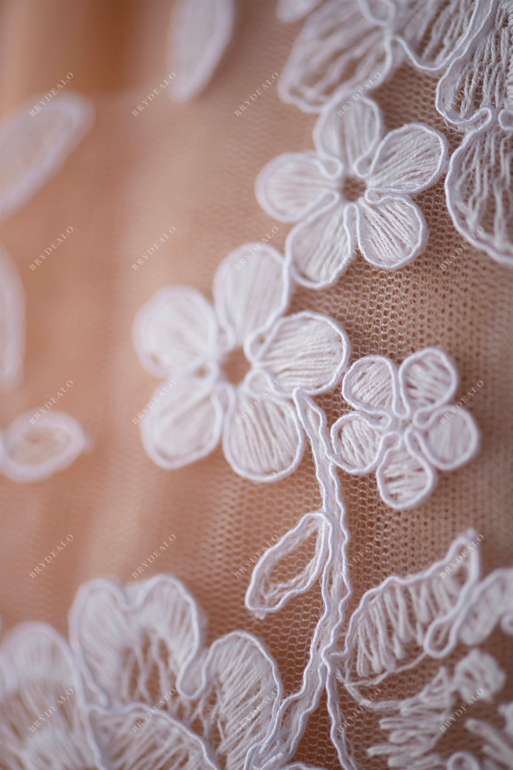 wholesale delicate flower bridal lace