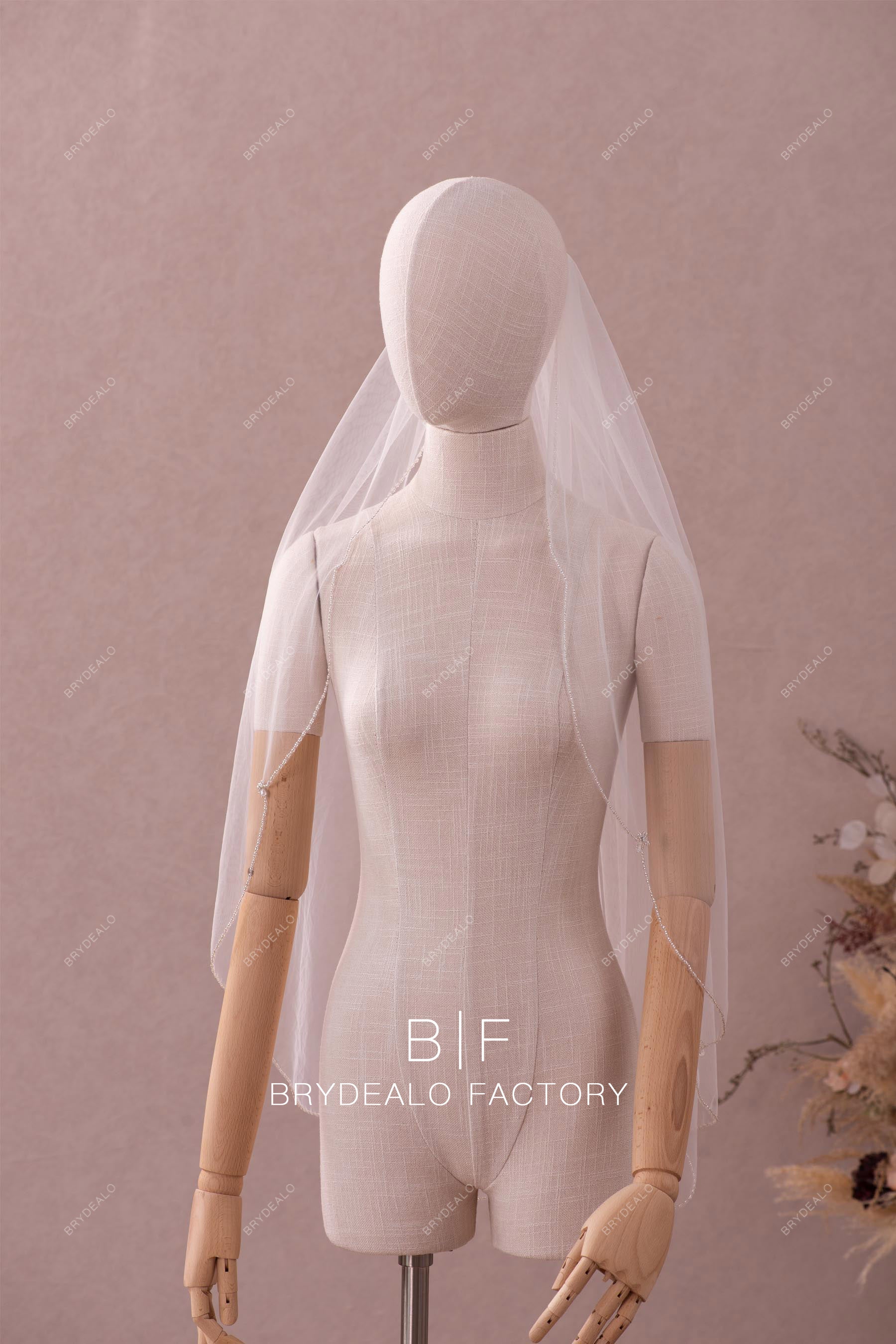wholesale hand-sewn beading tulle veil