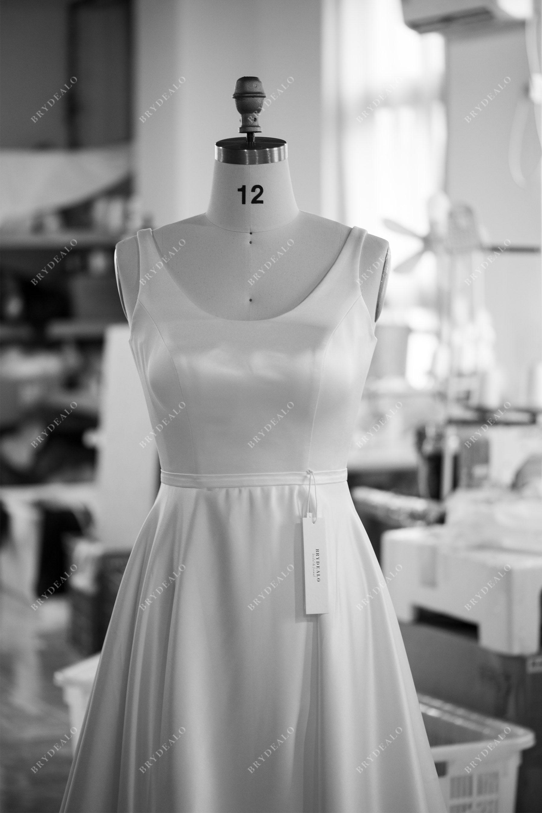 Scoop Neck Satin Simple Wholesale A-line Wedding Dress for wholesale