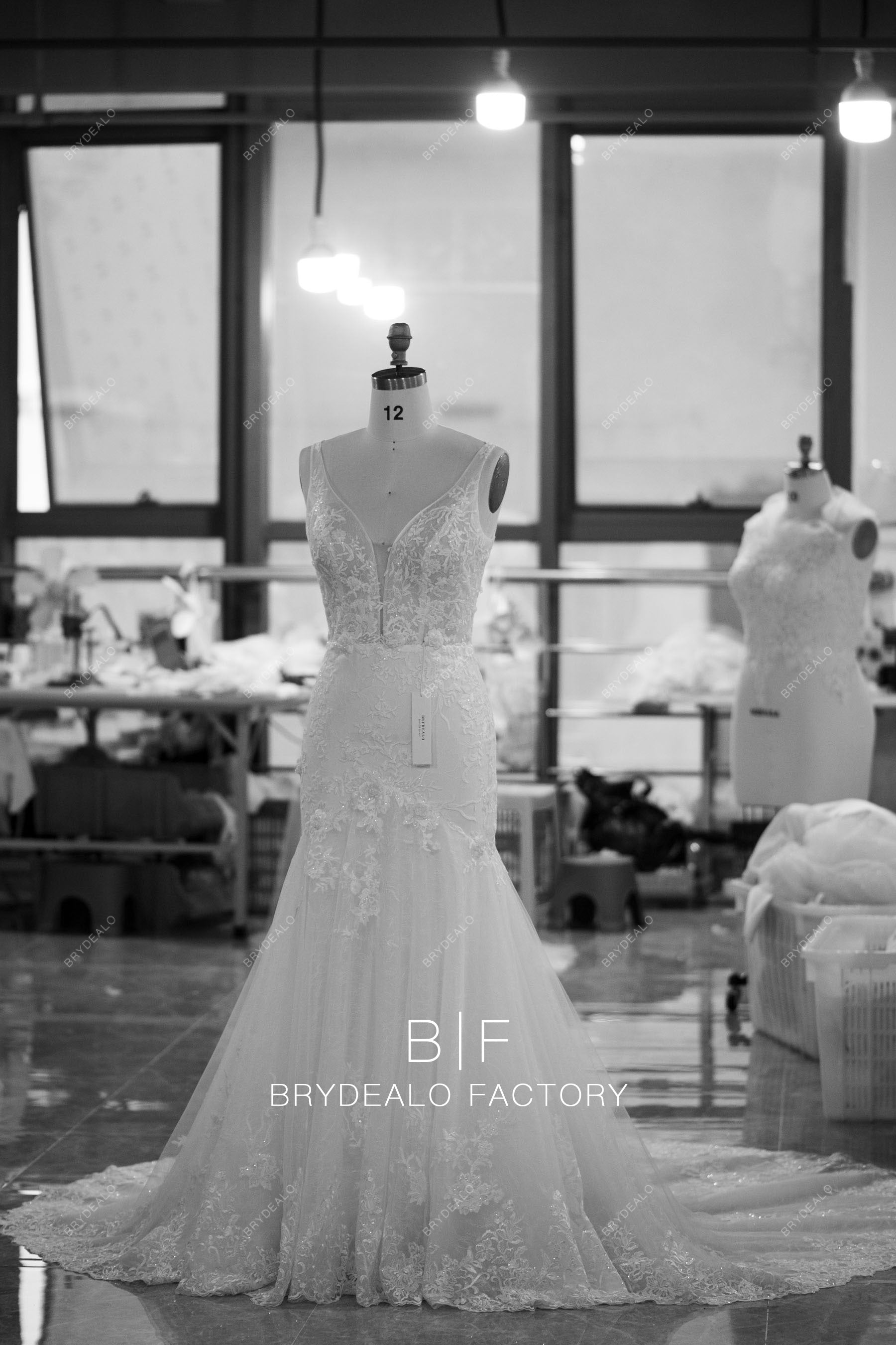 wholesale plunging shimmery lace mermaid long bridal gown