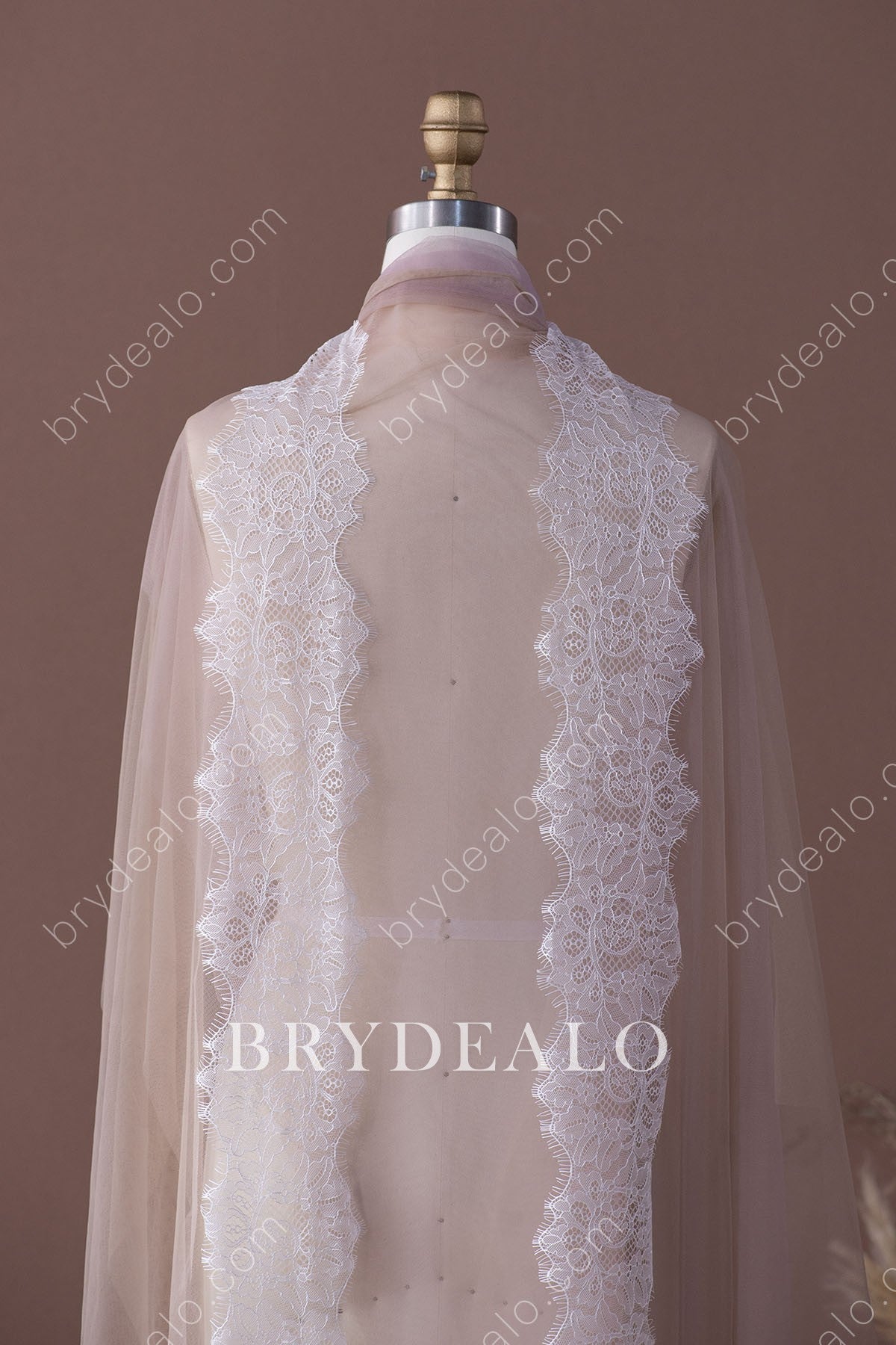 Botanic Eyelash Lace Trim
