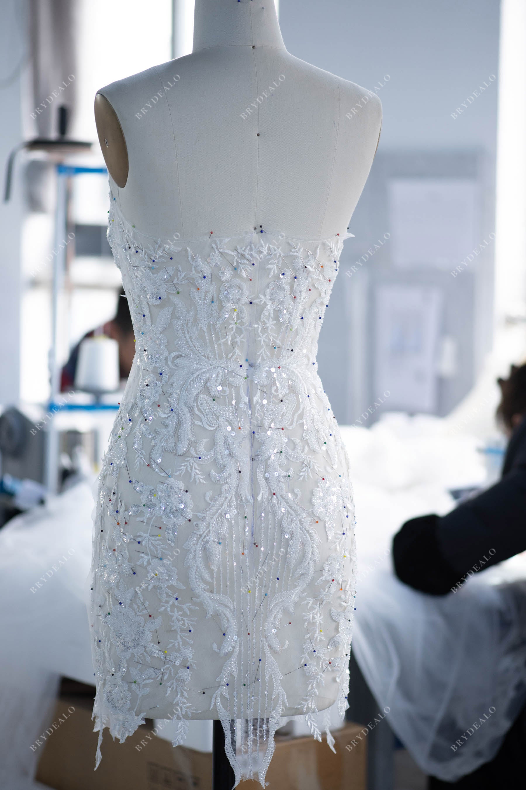 wholesale strapless sequined lace mermaid bridal gown