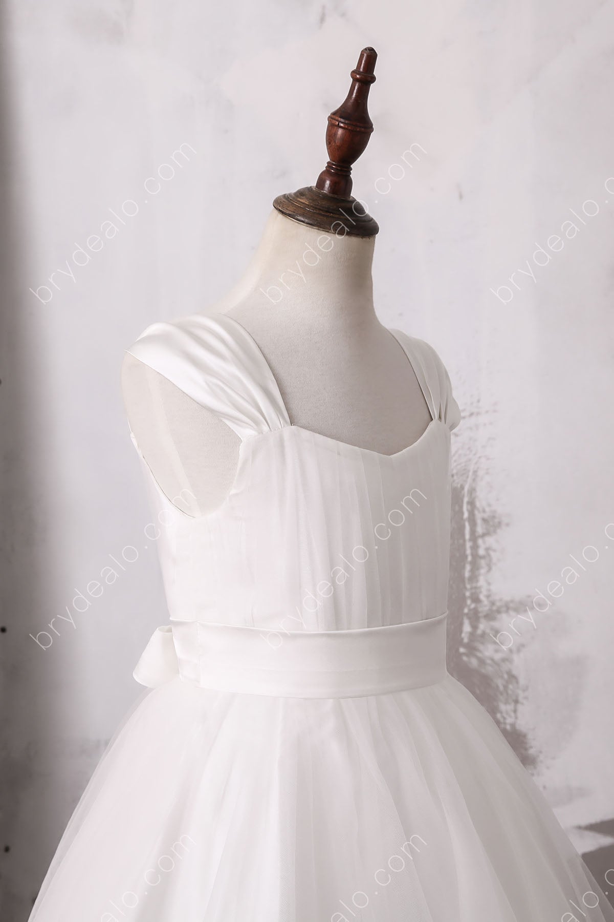 Shoulder Straps Sleeveless Flower Girl Ball Gown