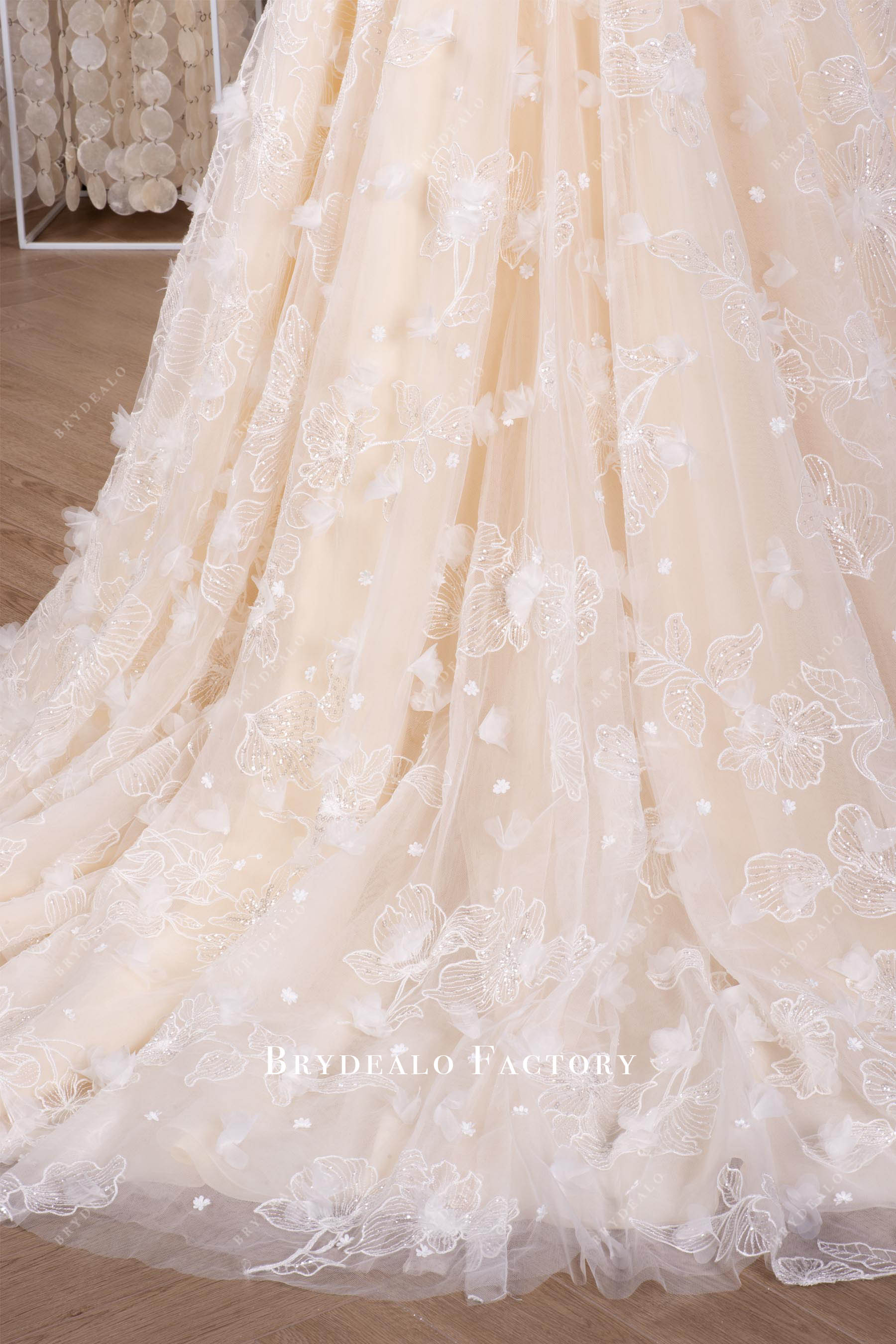 3D flower lace wedding dress
