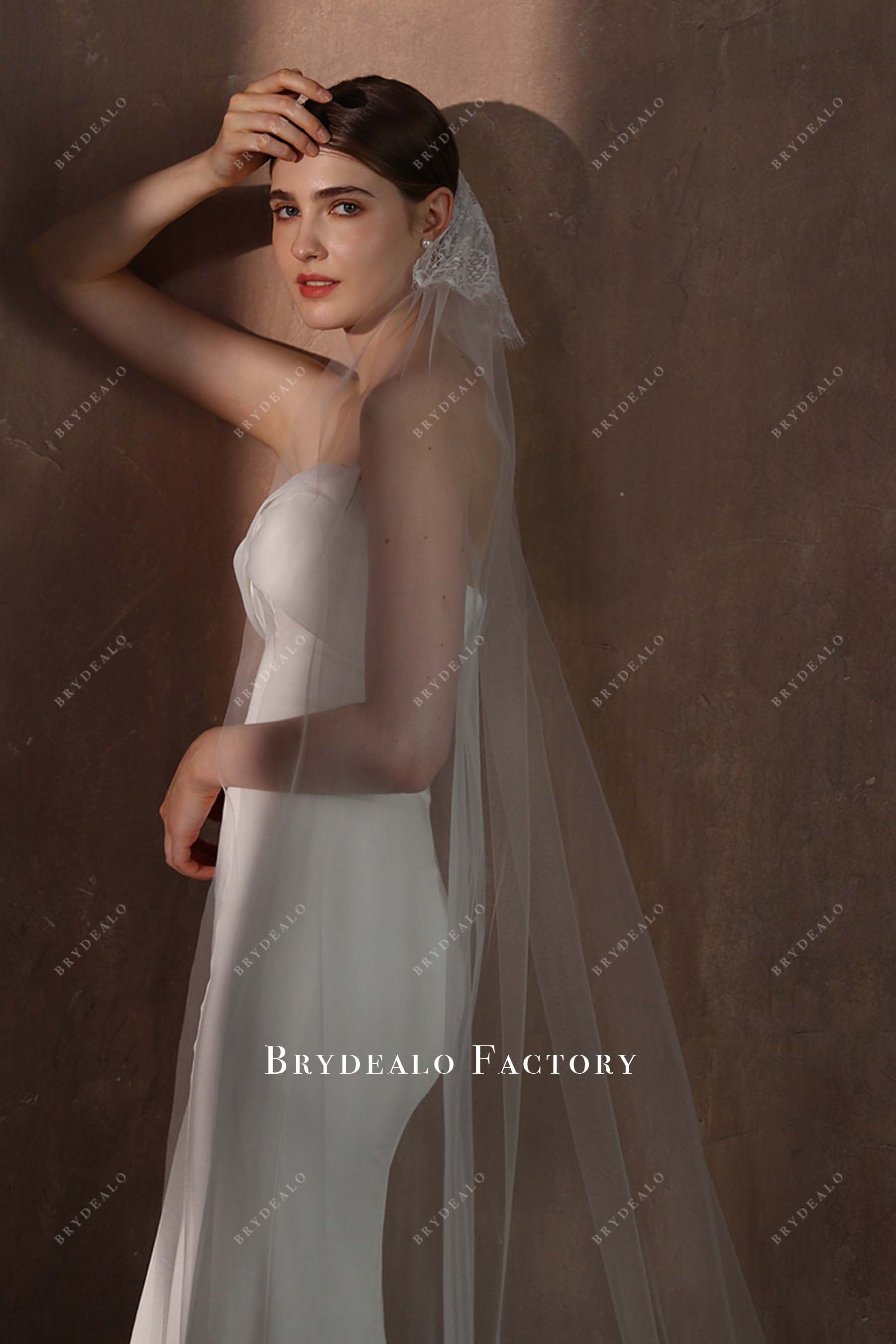 chapel length with comb bridal veil