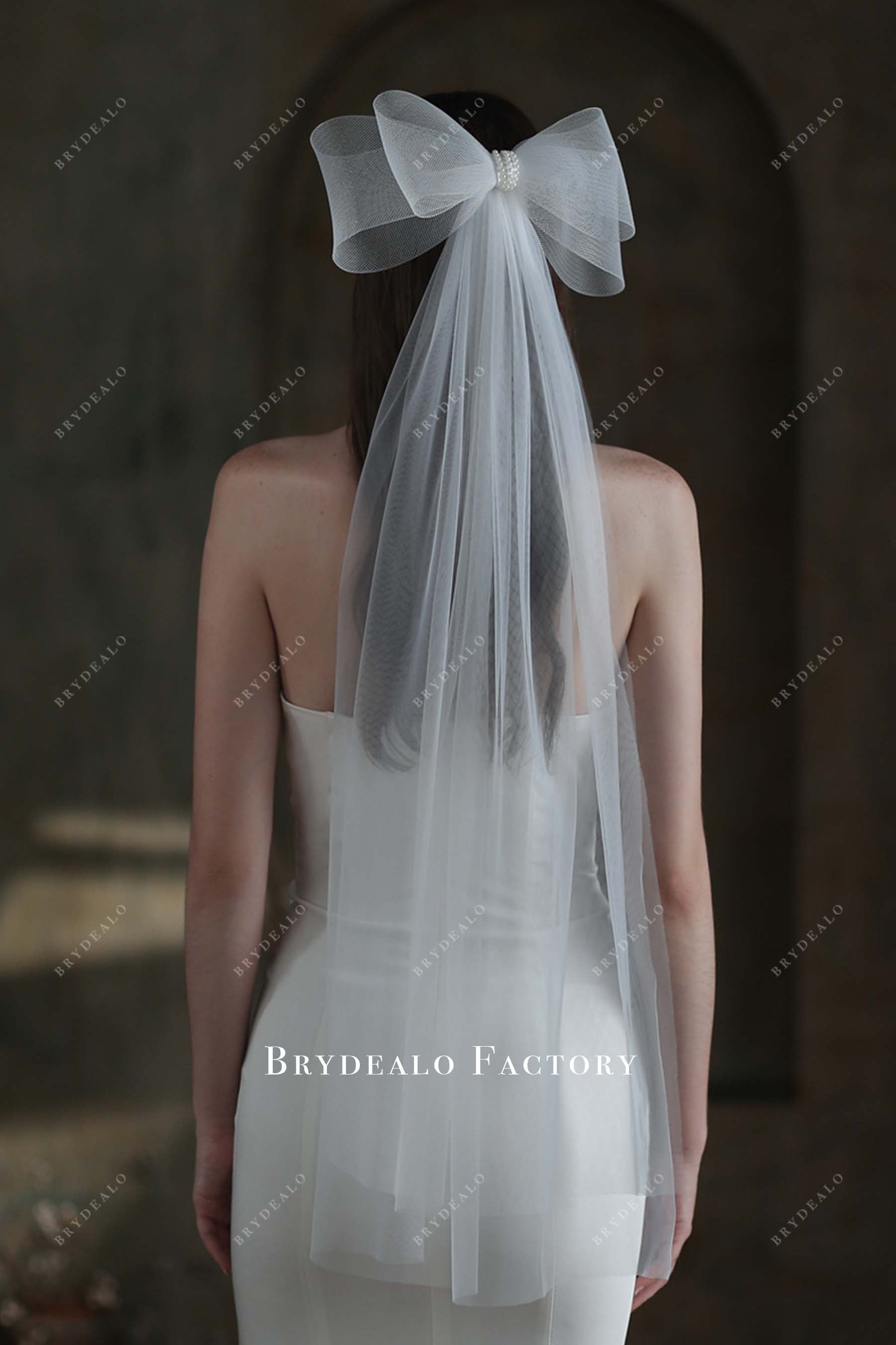 stretch net bow bridal veil