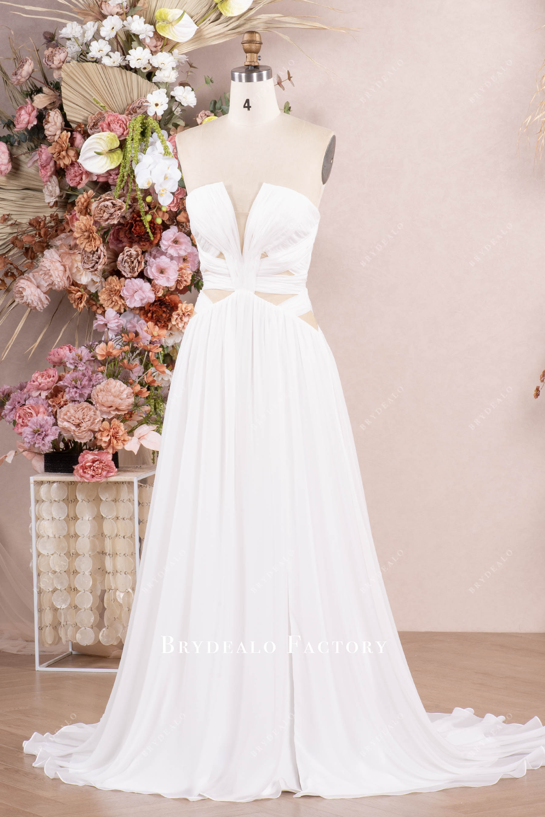 V-cut chiffon A-line wedding dress