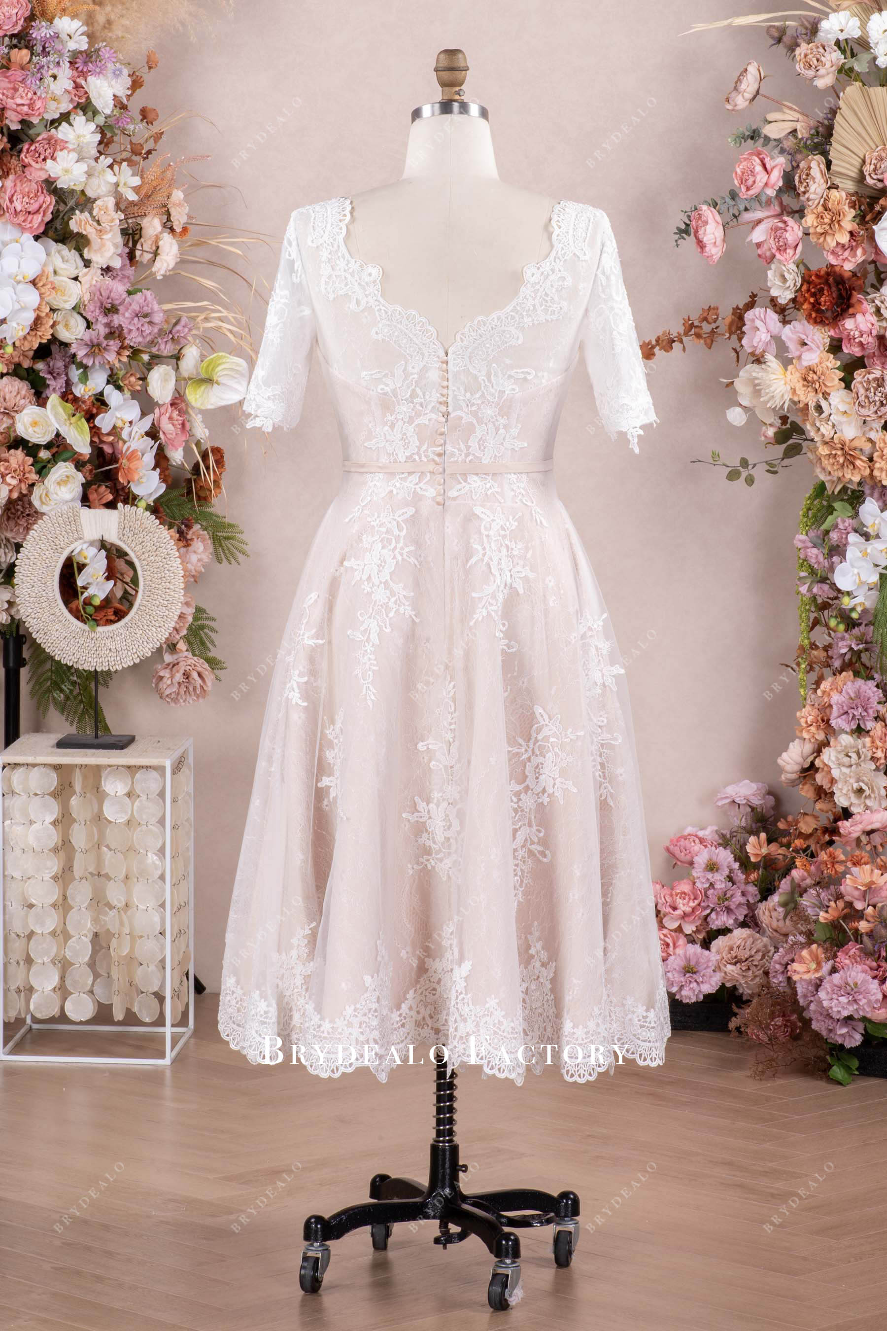 vintage scalloped v-back wedding dress