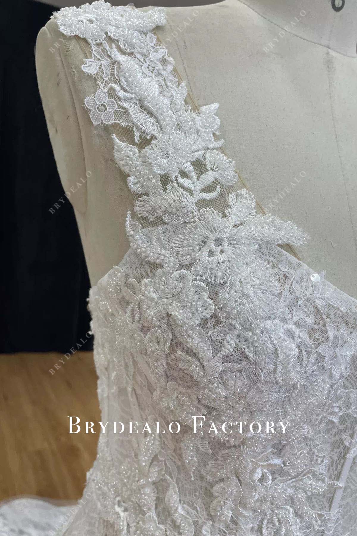 beaded lace sleeveless wedding dress