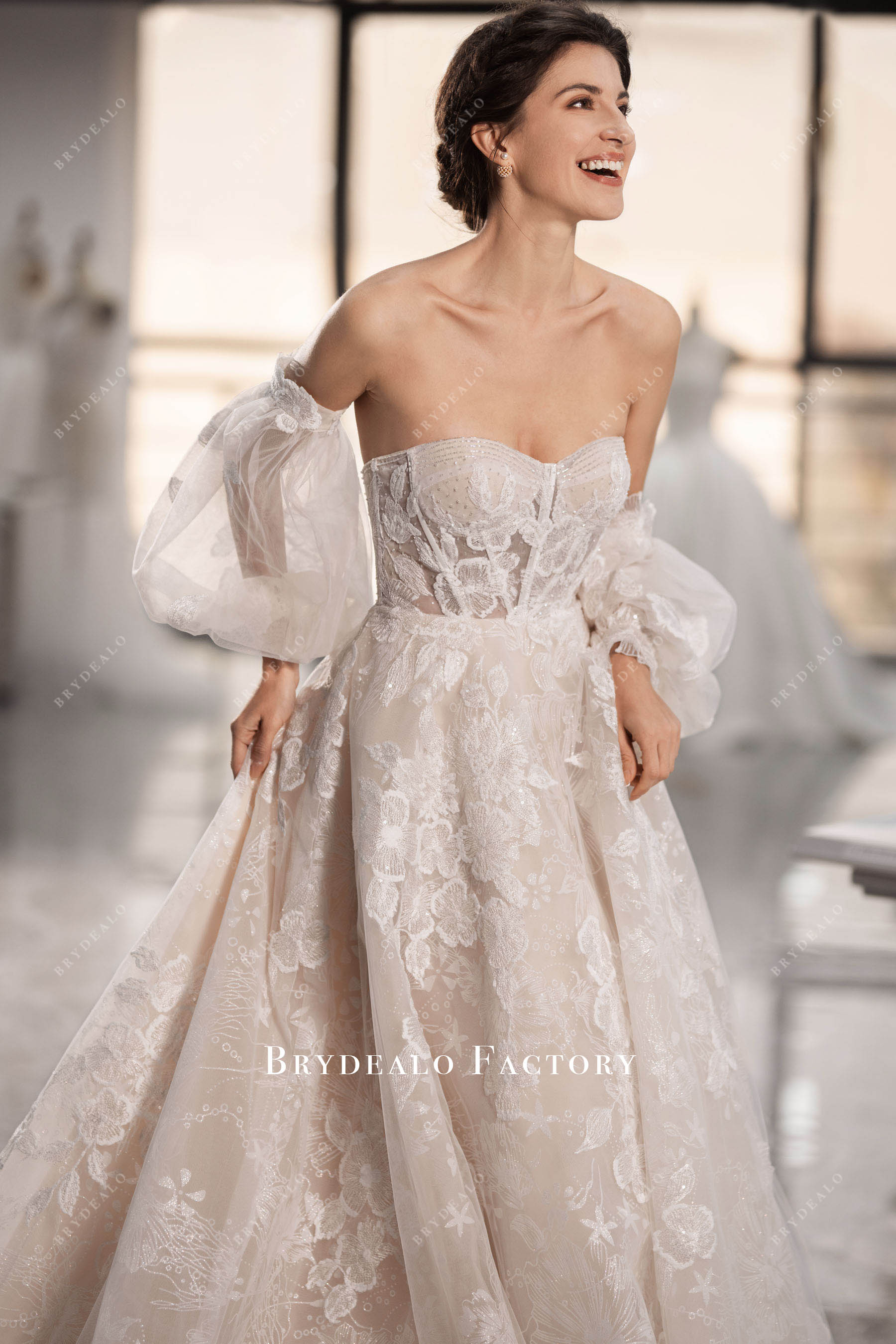 bubble sleeve beaded sweetheart neck wedding dress