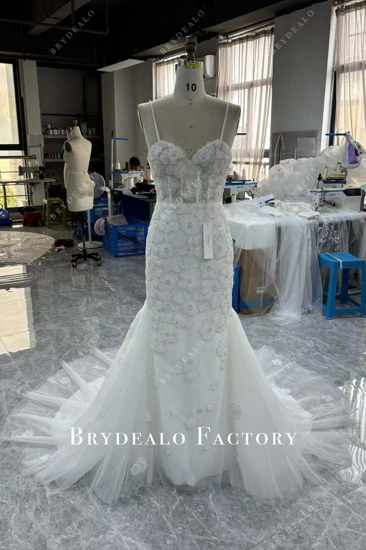 Private Label 3D Flowers Lace Wedding Dress