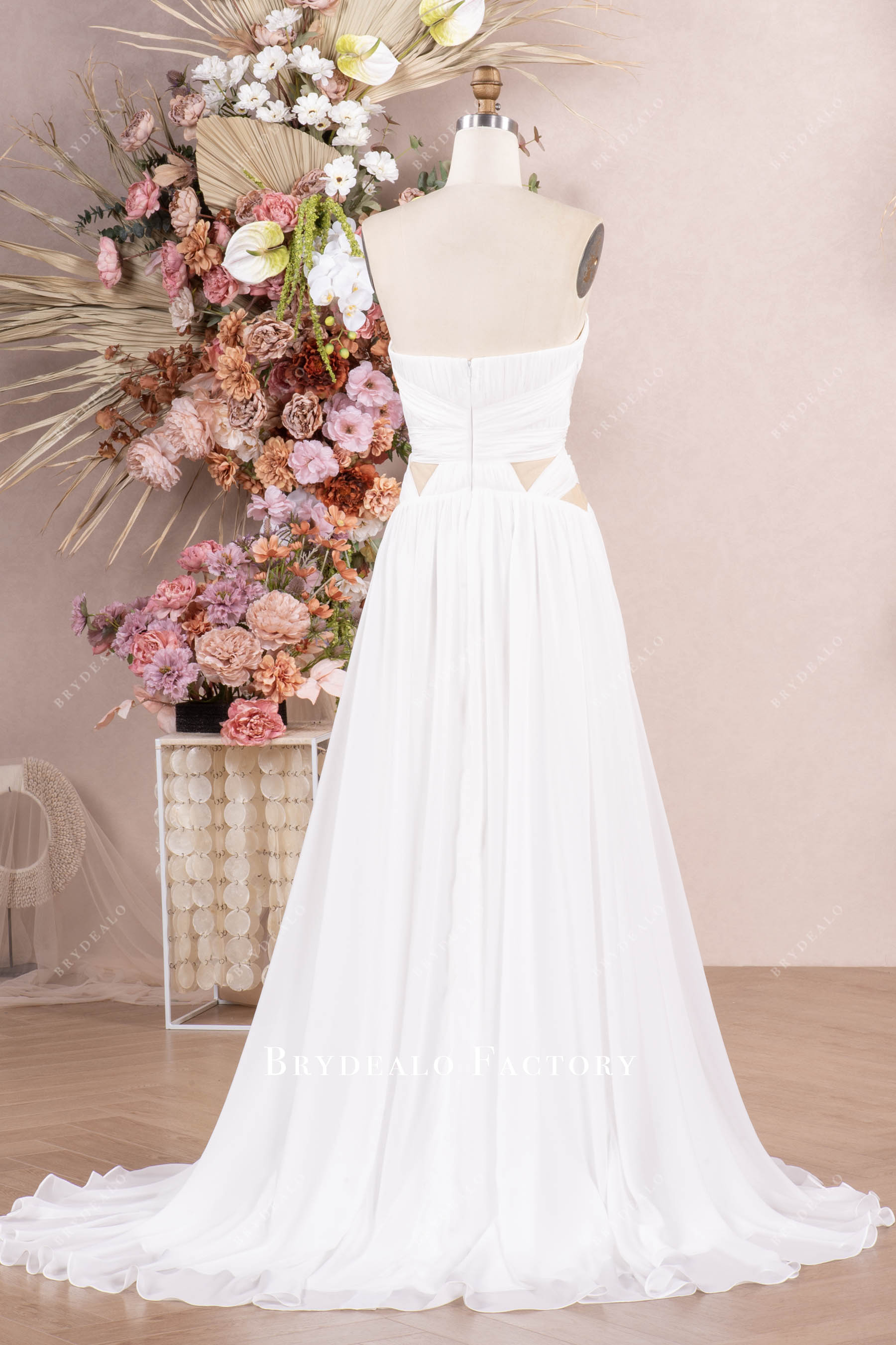 court train chiffon strapless wedding dress