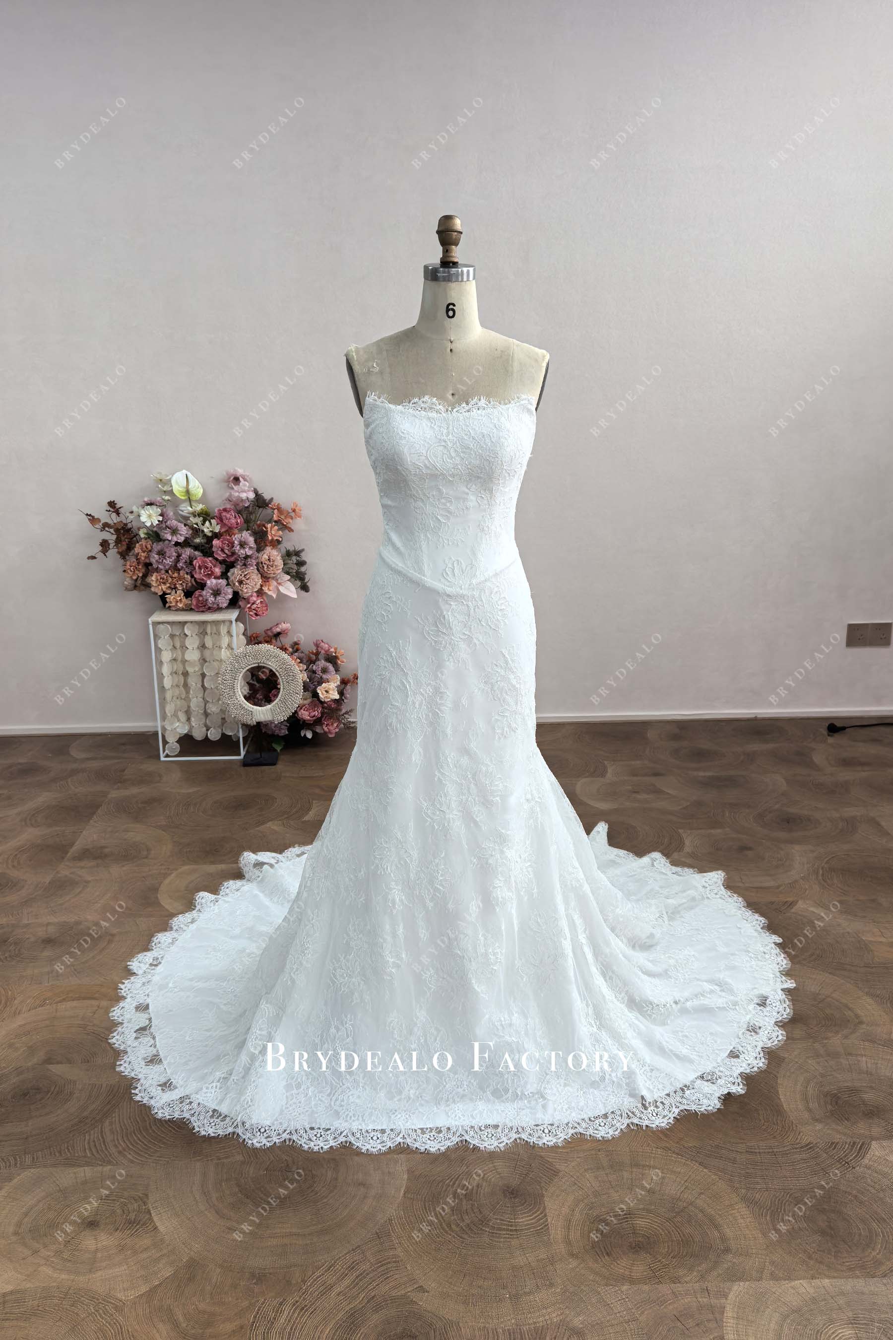 custom lace mermaid wedding dress