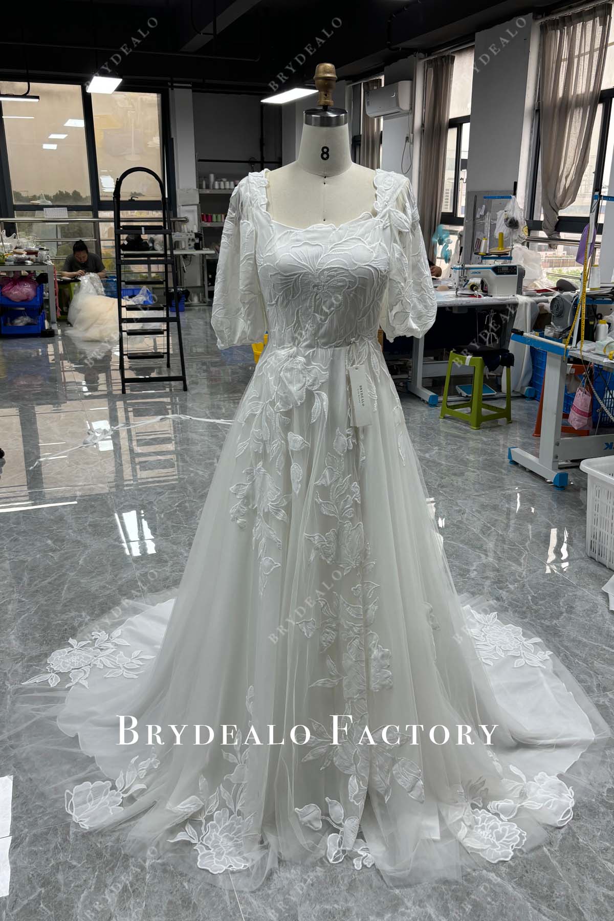 Private Label Custom Lace Higher Neck Wedding Dress