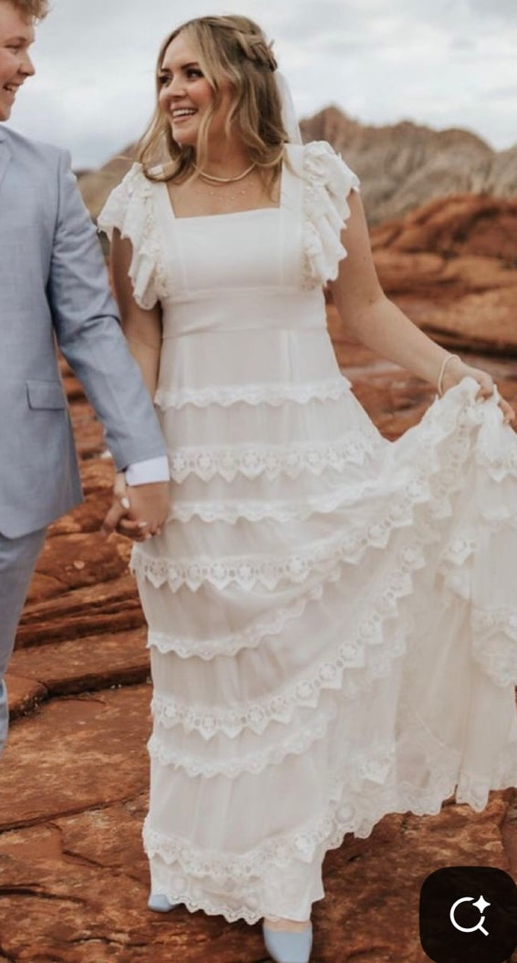 Custom Lace Trims Tiered Chiffon Wedding Dress