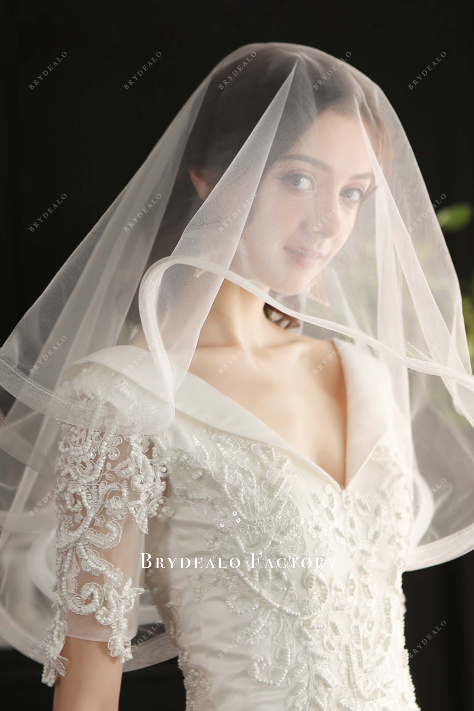 elbow length tulle bridal veil