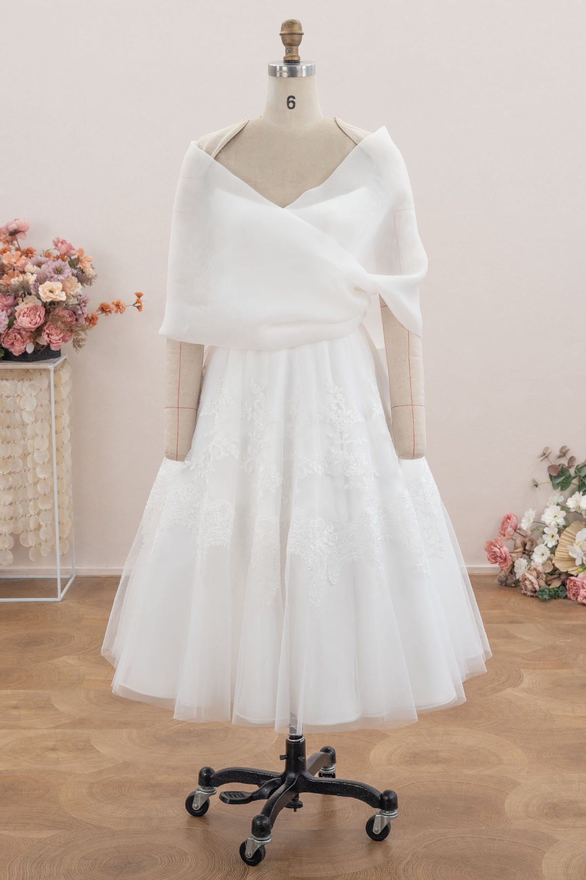 elegant tea-length wedding dress