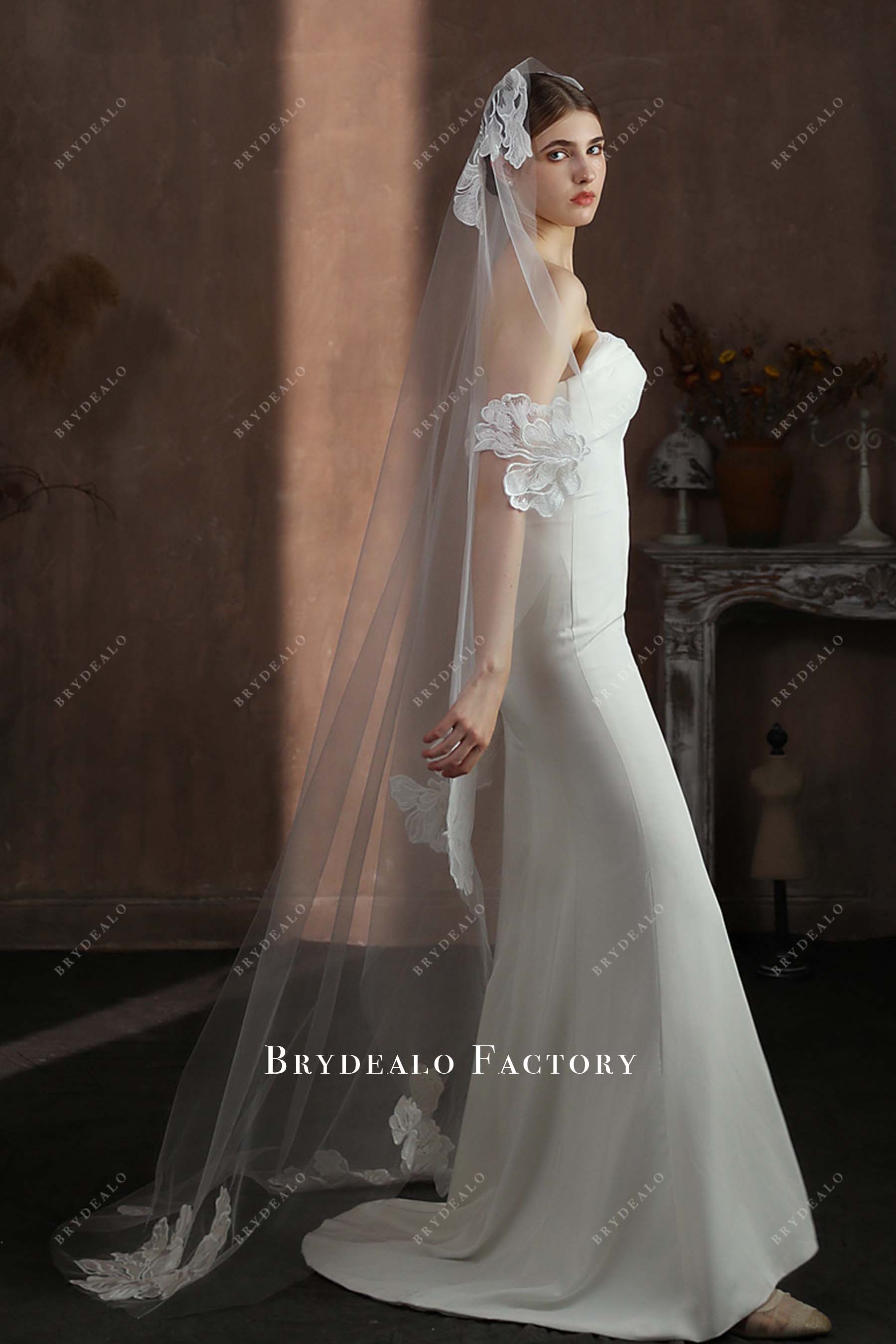 floor length bridal veil