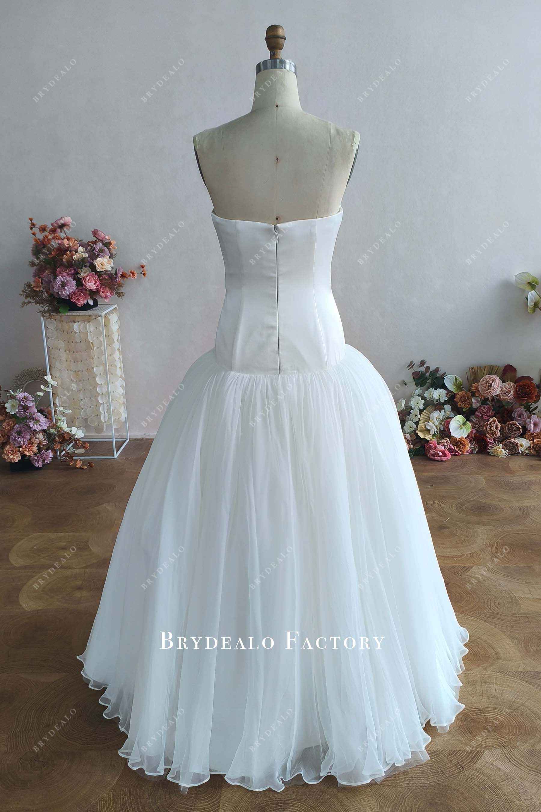 floor length trumpet wedding dress