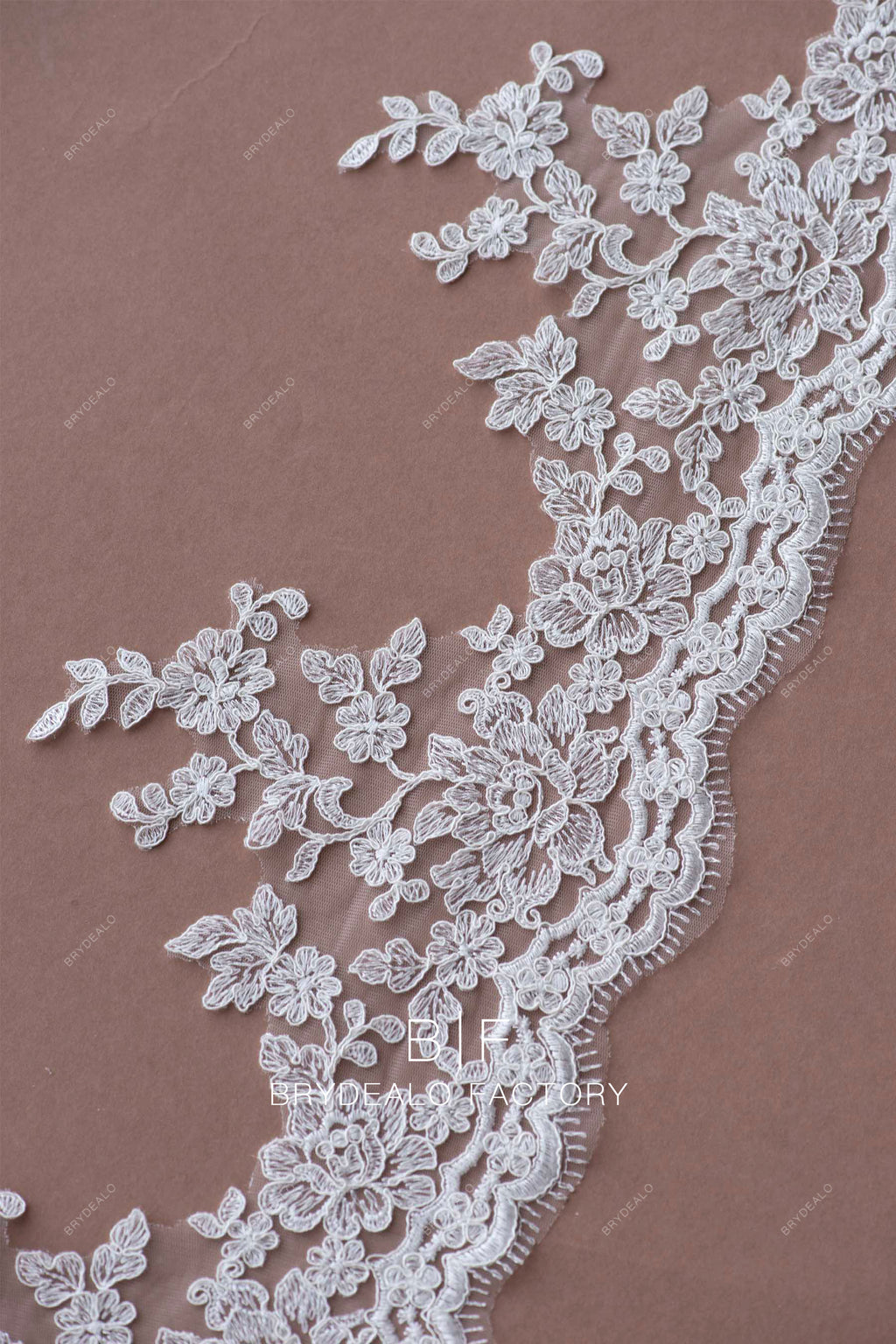 Embroidered Lace Trim, Corded Flowers/Small Medallion, 9 wide, Ivory