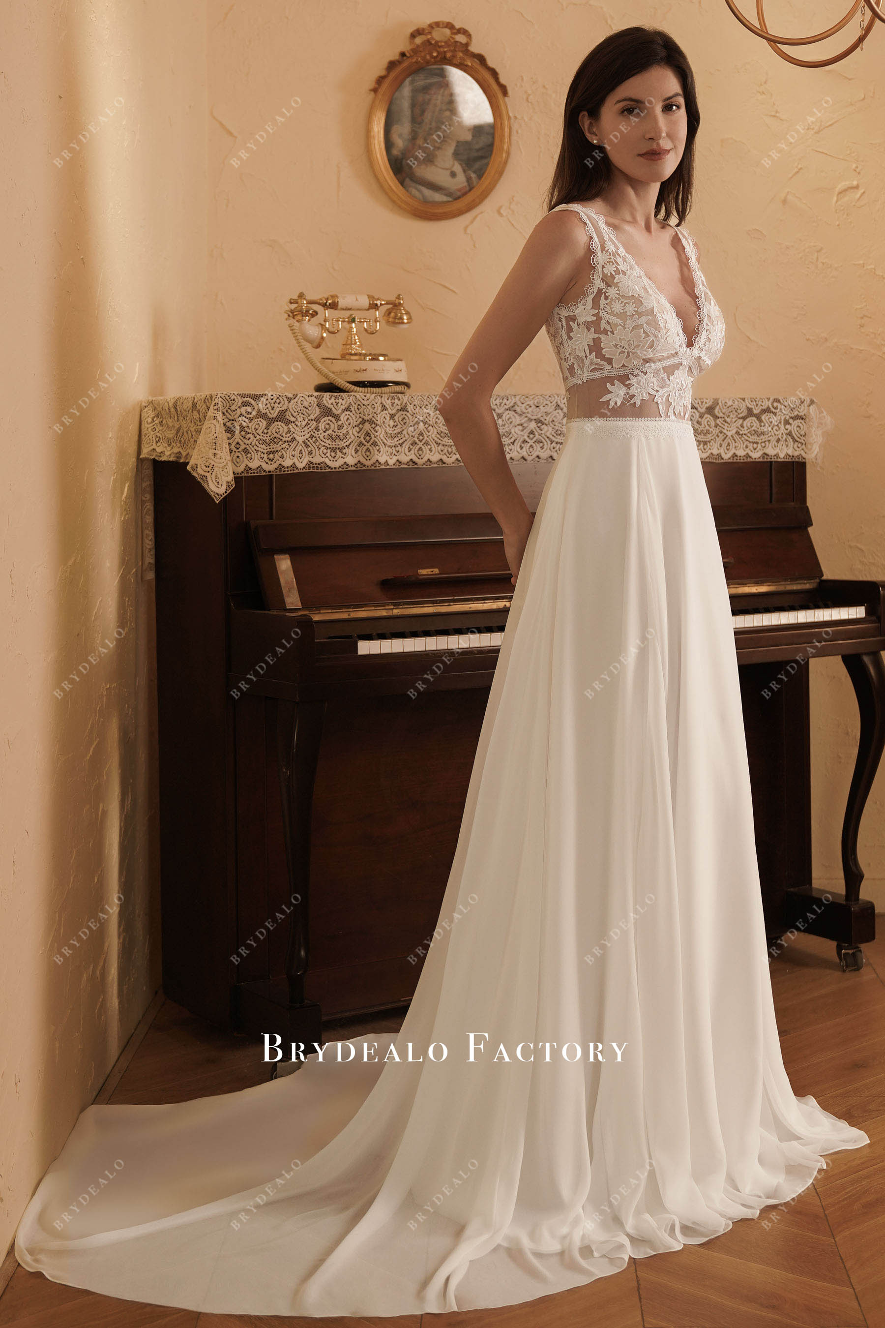 flowing chiffon sleeveless wedding dress