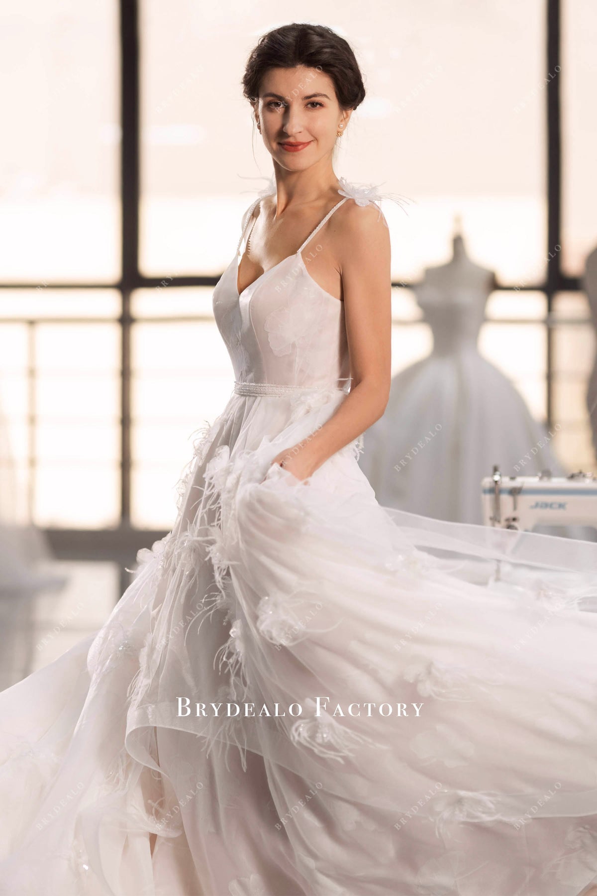 Wholesale Wedding Dresses Factory & Prom Formal Gown Manufacturer Wholesale Wedding Dresses Factory & Prom Formal Gown Manufacturer
