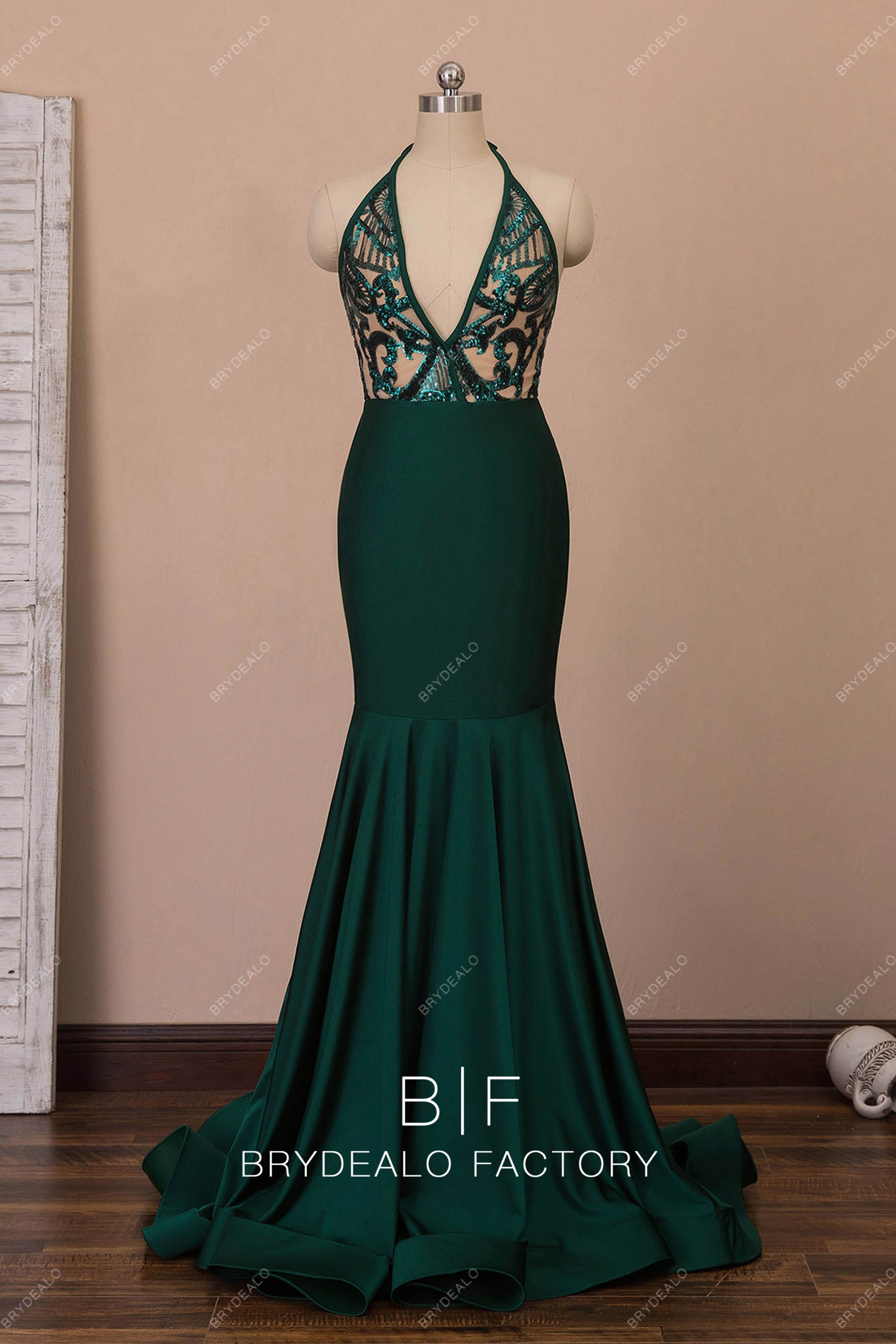 halter V-neck mermaid formal dress