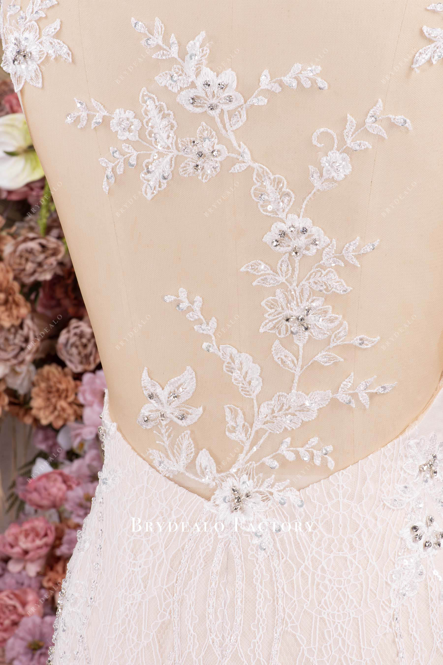 hand-sewn beading flower lace wedding dress