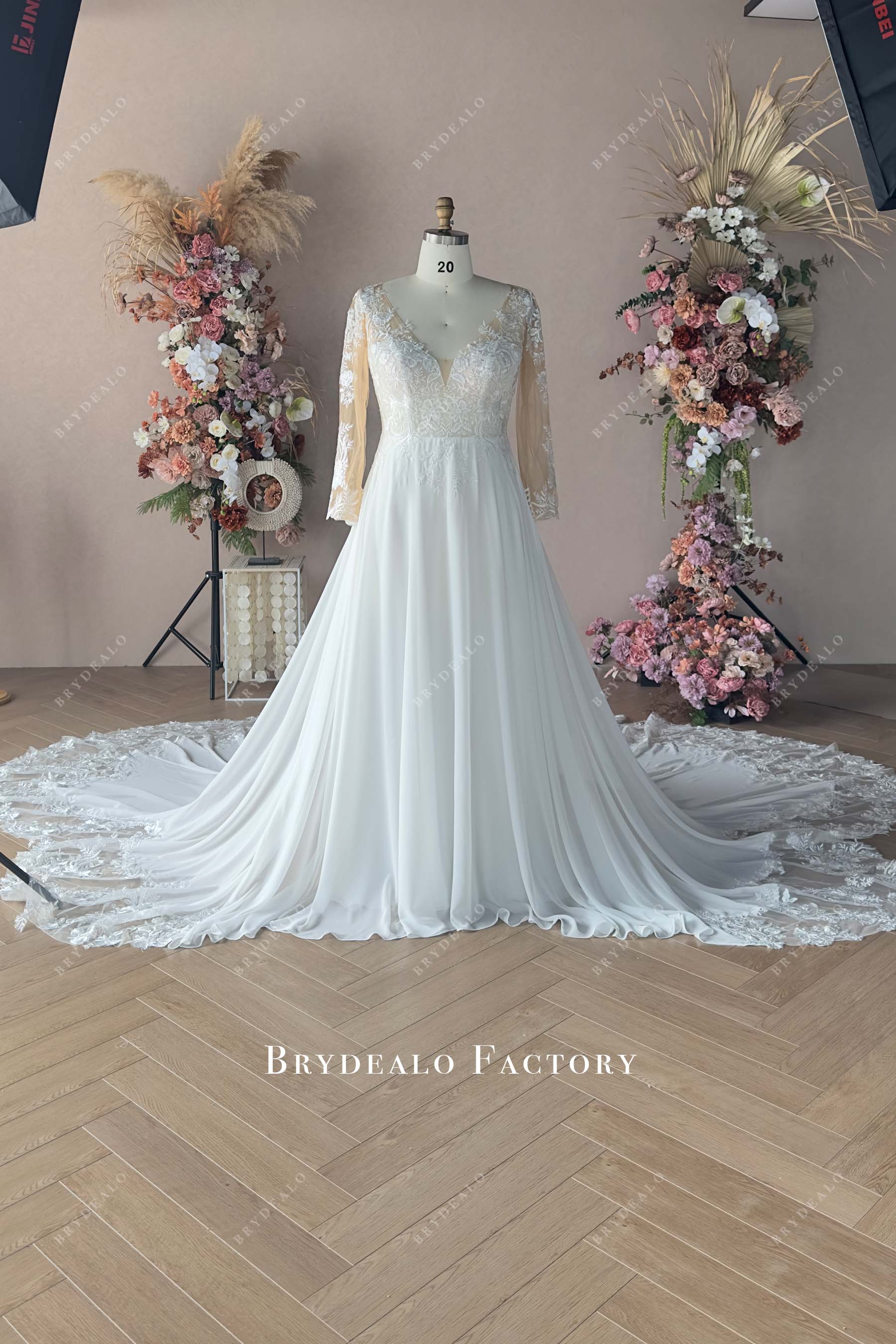 Handmade Lace Long Sleeve Plus Size Wedding Dress