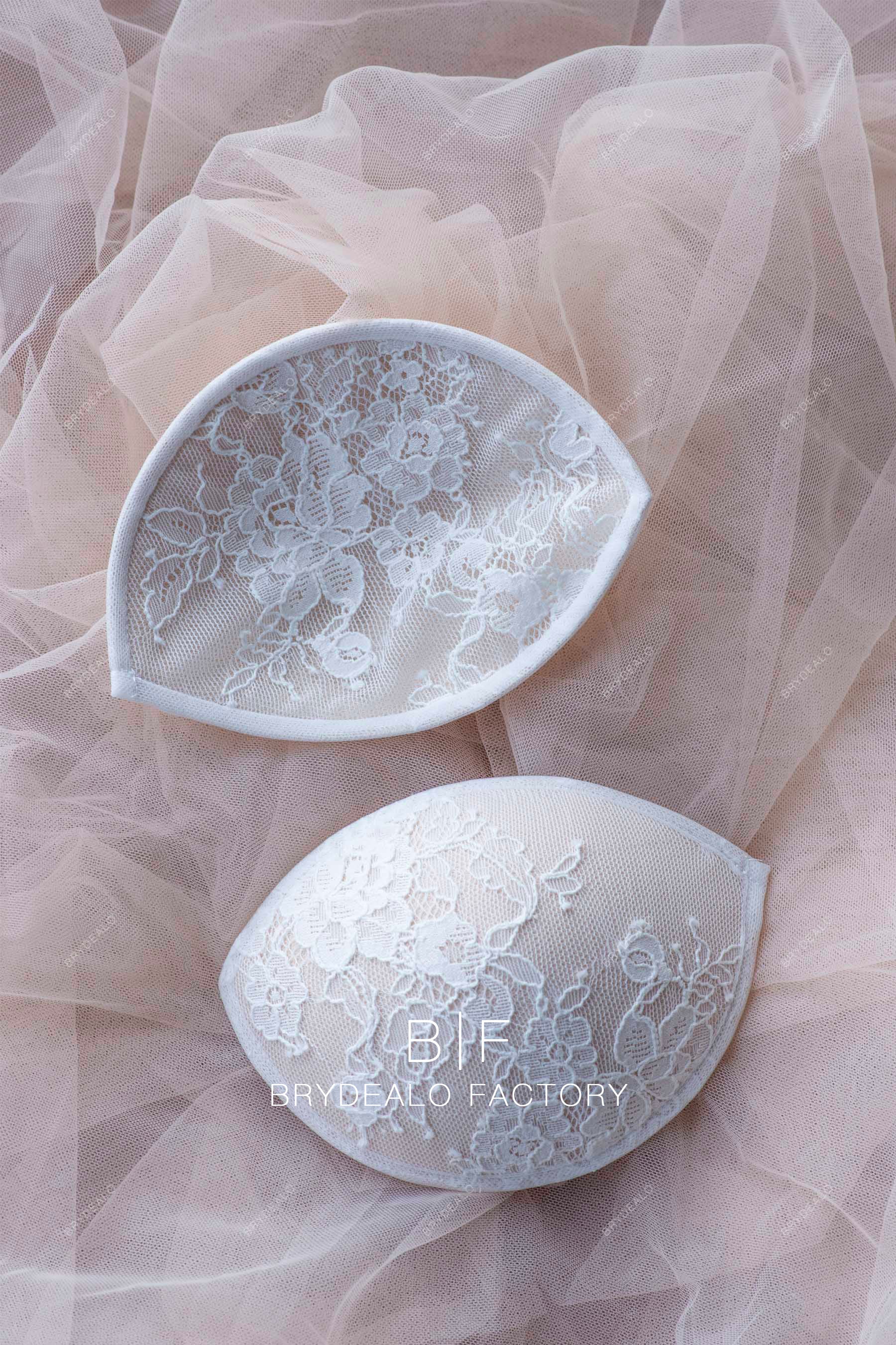 Ultra Soft Lace-Wrapped Soft Cups in Nude & White