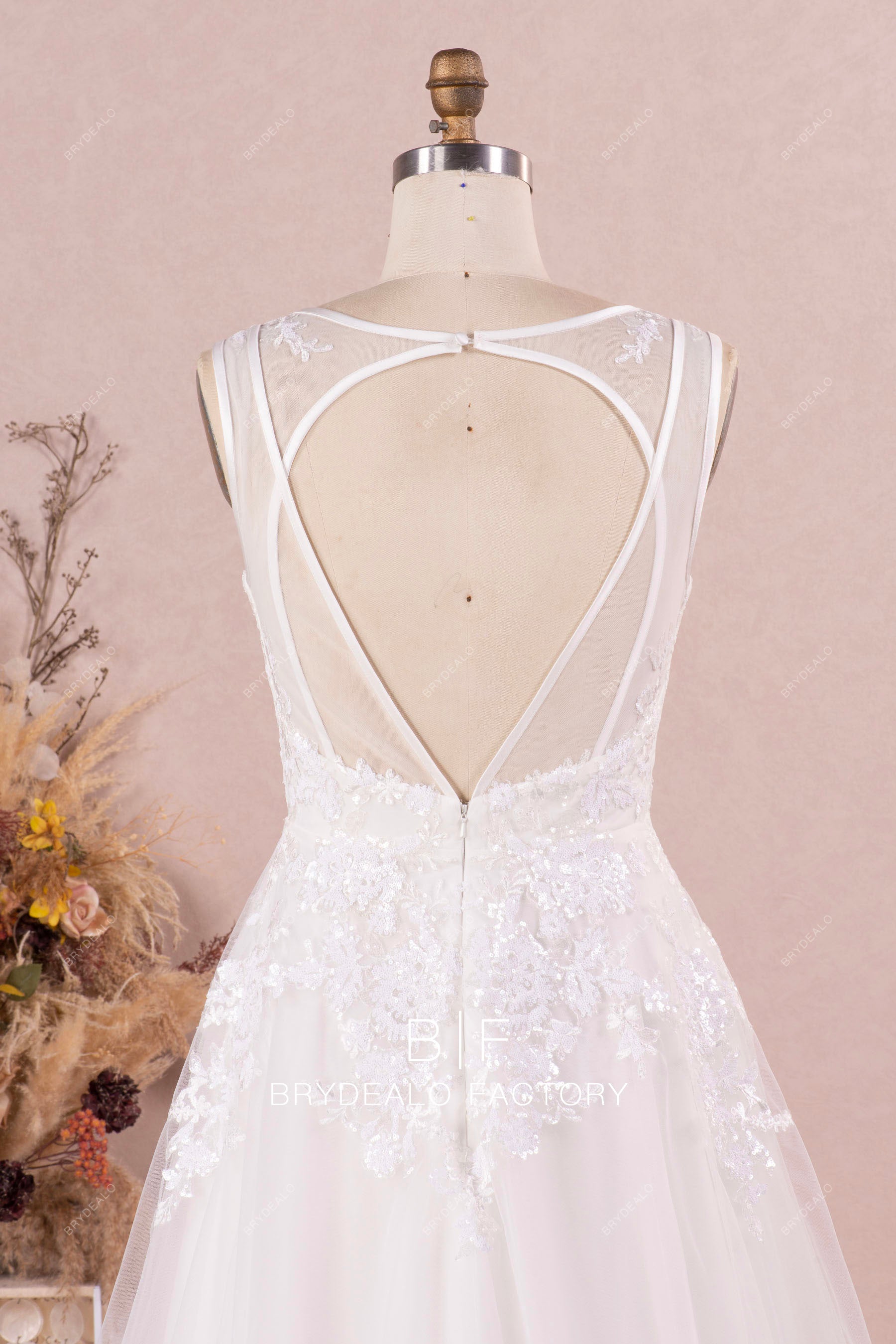 illusion heart-shape wedding dress