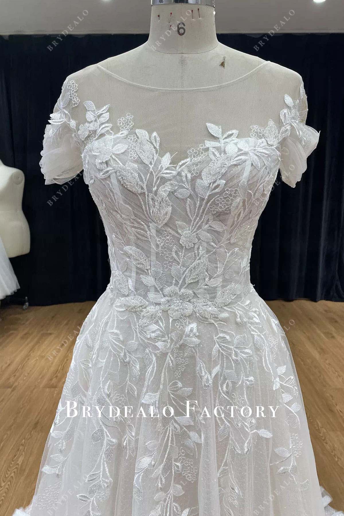 lace appliques short sleeves wedding dress