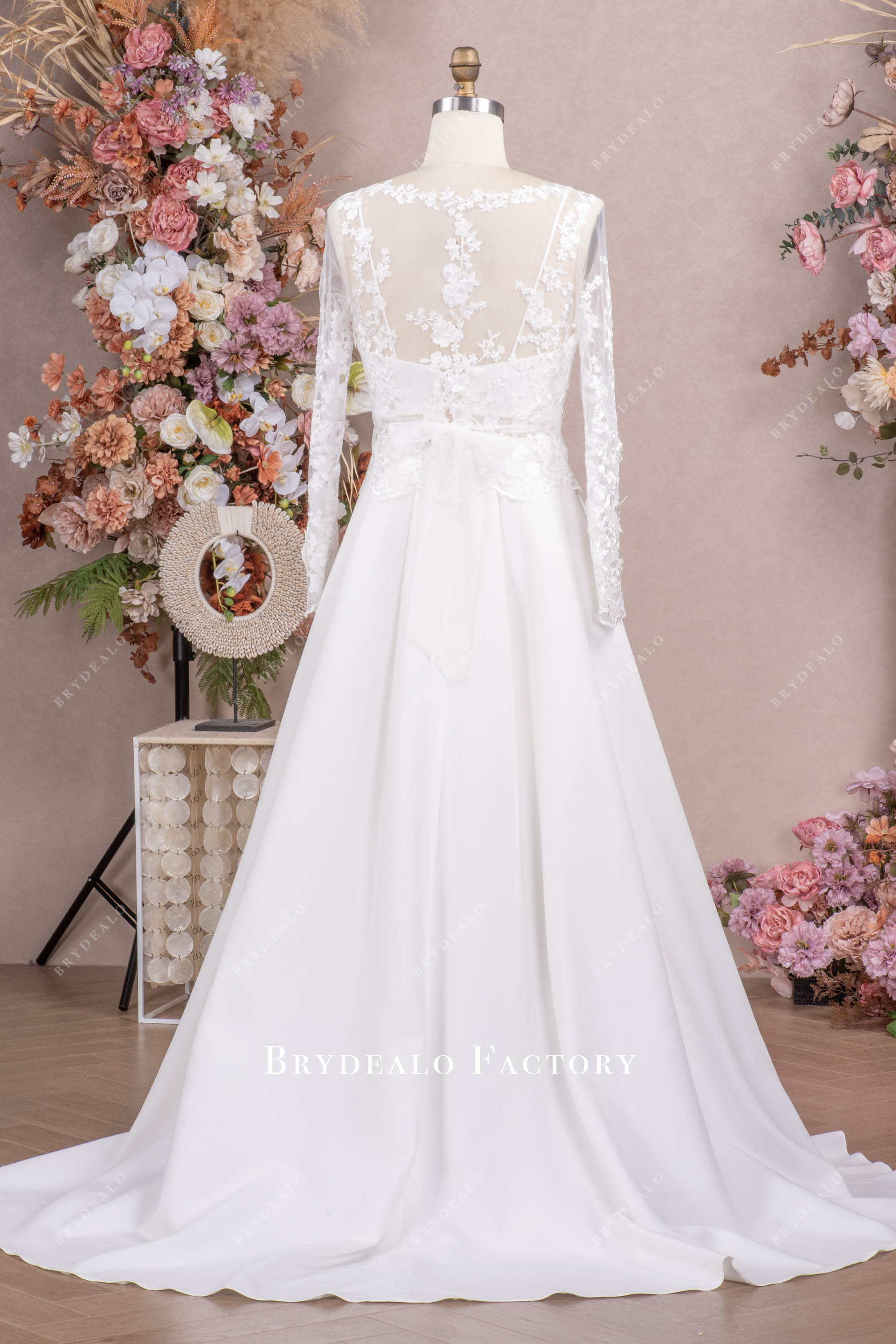 lace sleeve crepe wedding dress