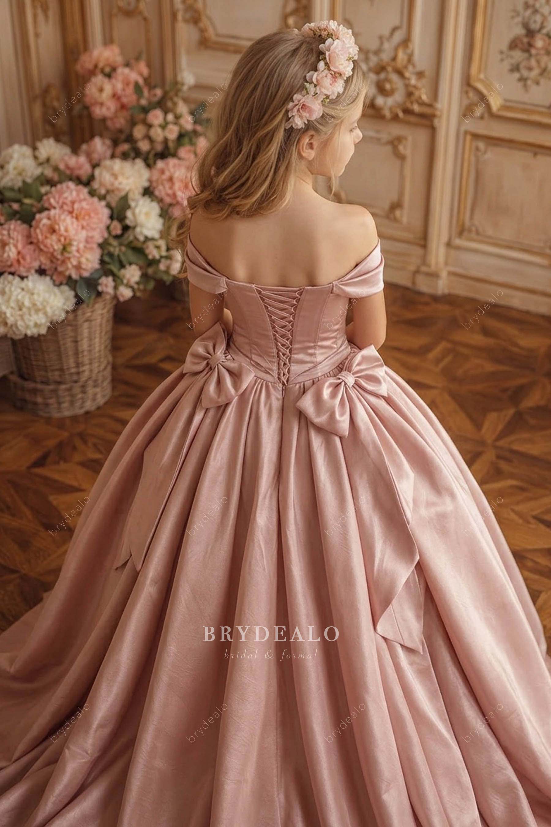 lace-up back knots kids formal gown