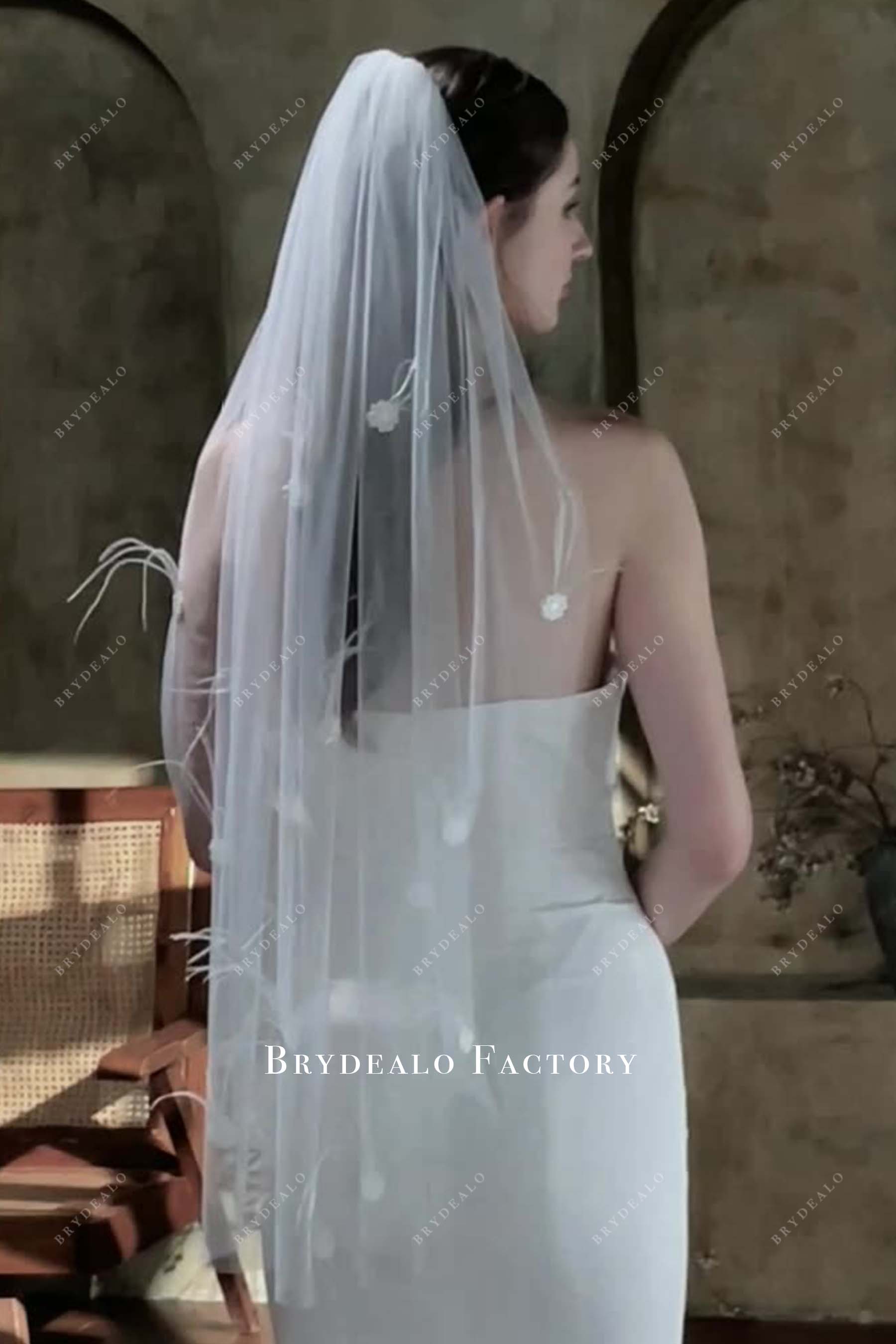 light ivory tulle bridal veil