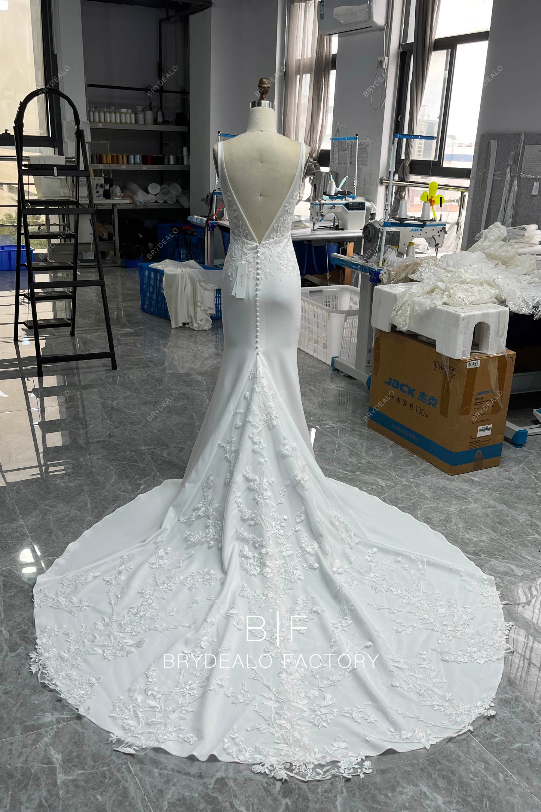 long godet crepe lace mermaid bridal gown
