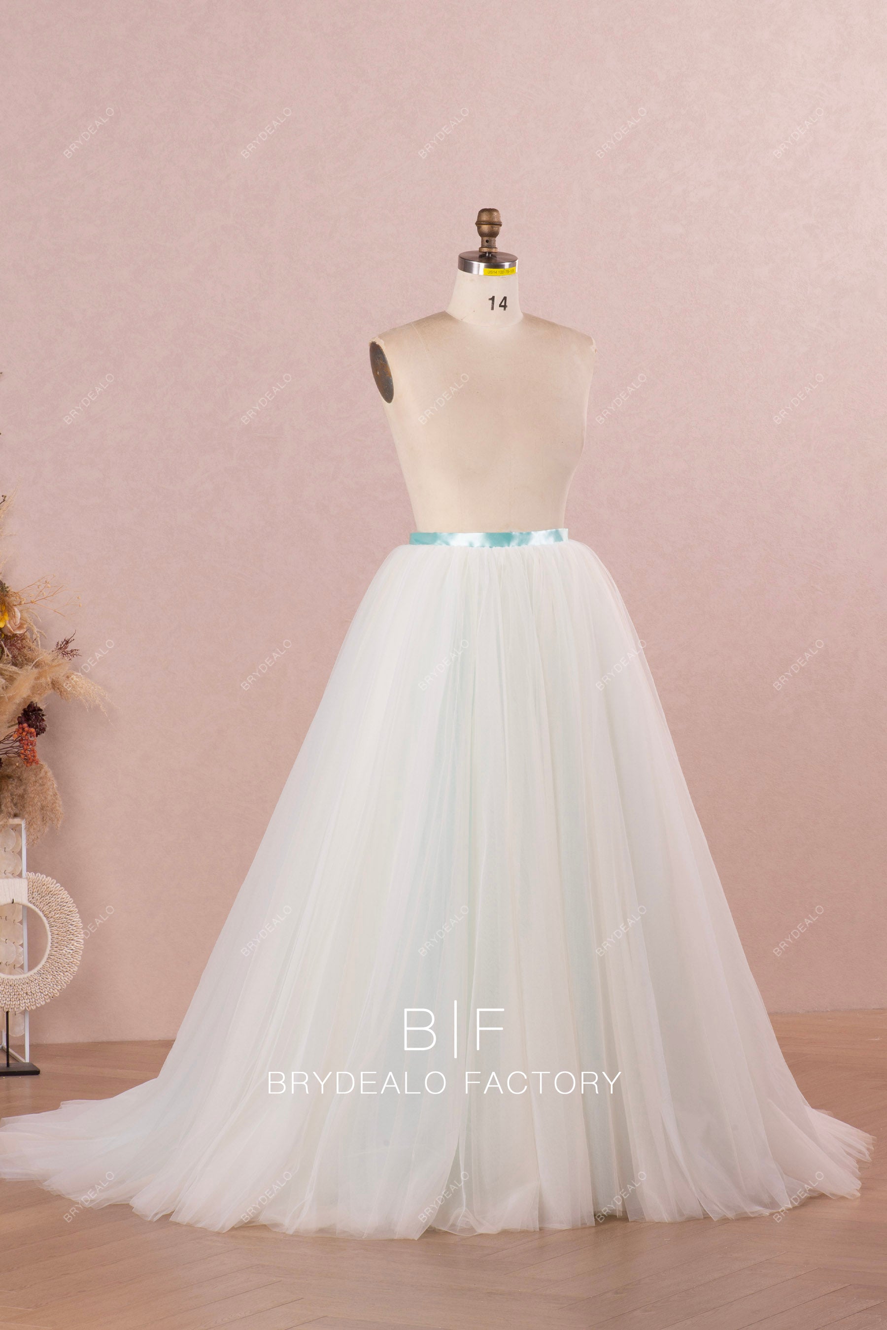 long puffy tulle wedding dress overskirt