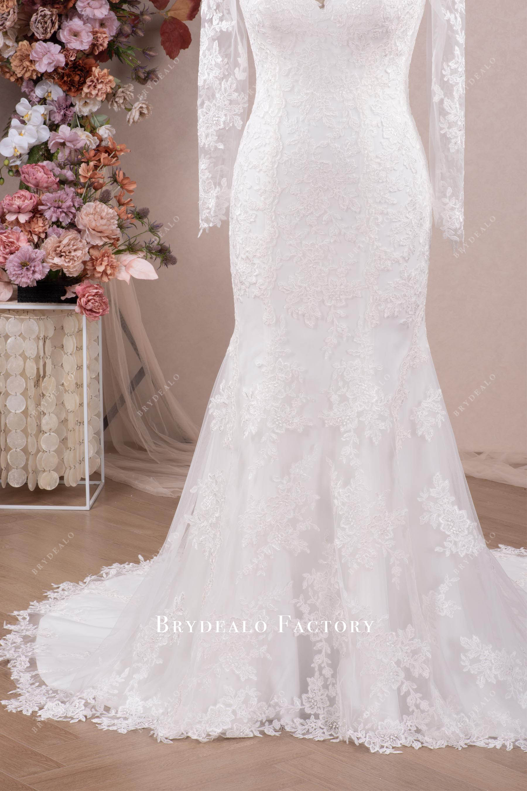 mermaid lace wedding dress