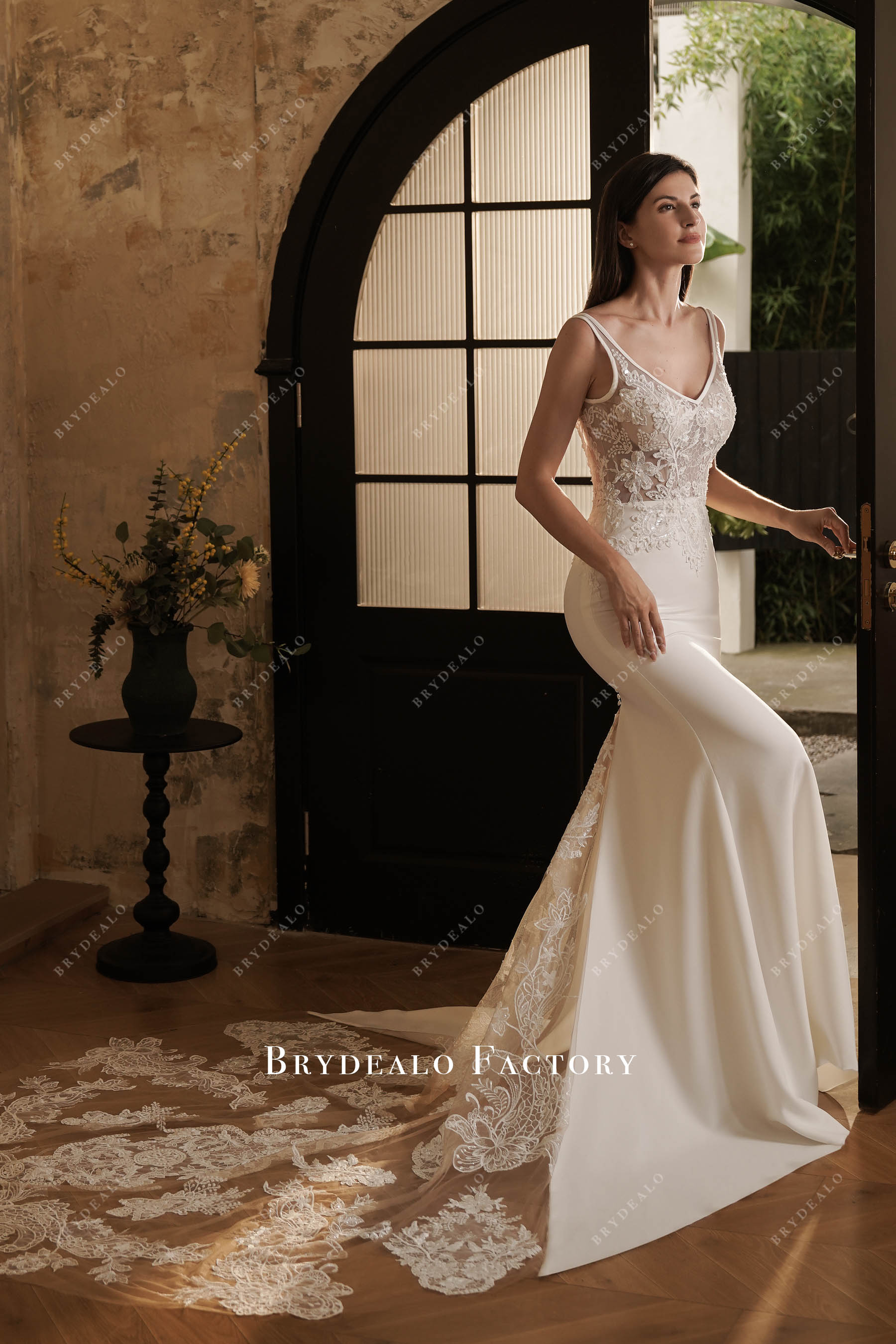 modern crepe lace mermaid wedding dress