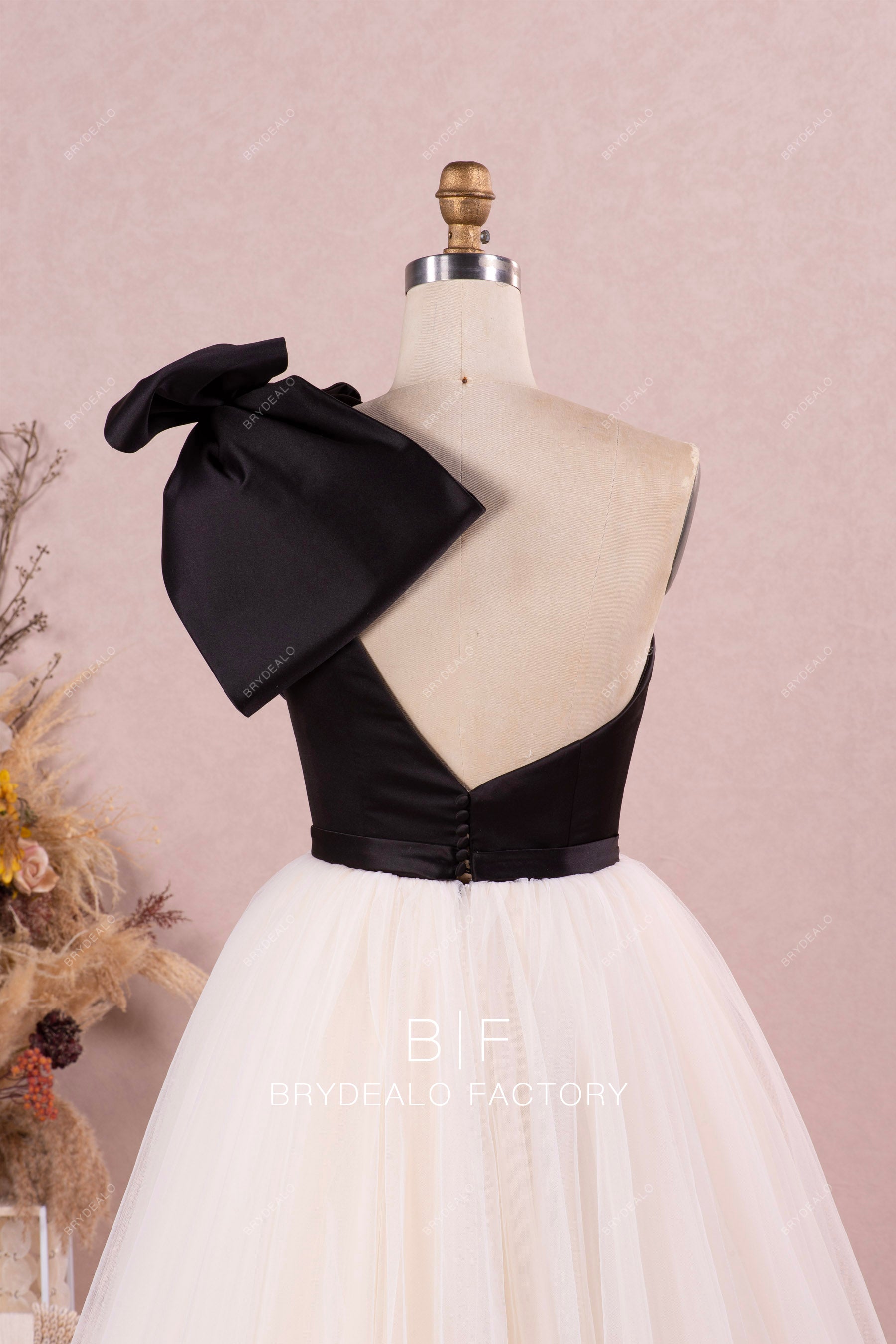 one shoulder black ivory wedding dress