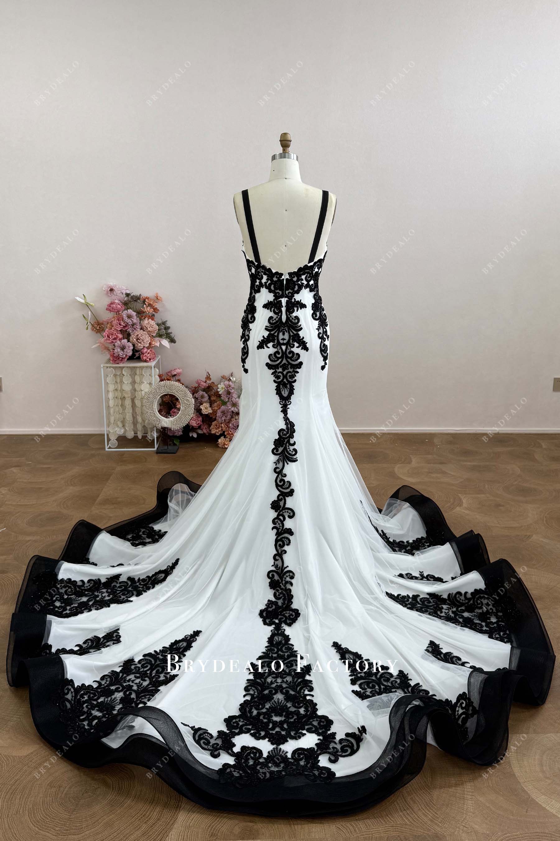 open back black lace white mermaid wedding dress